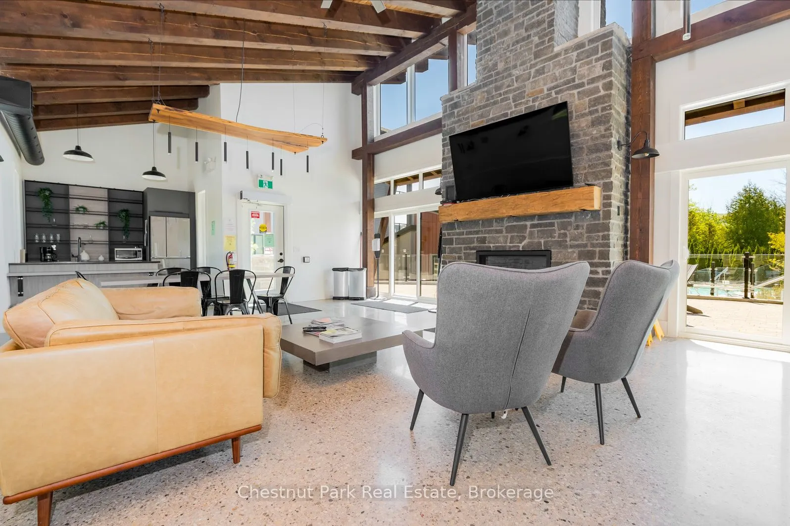 10 BECKWITH Lane, #106