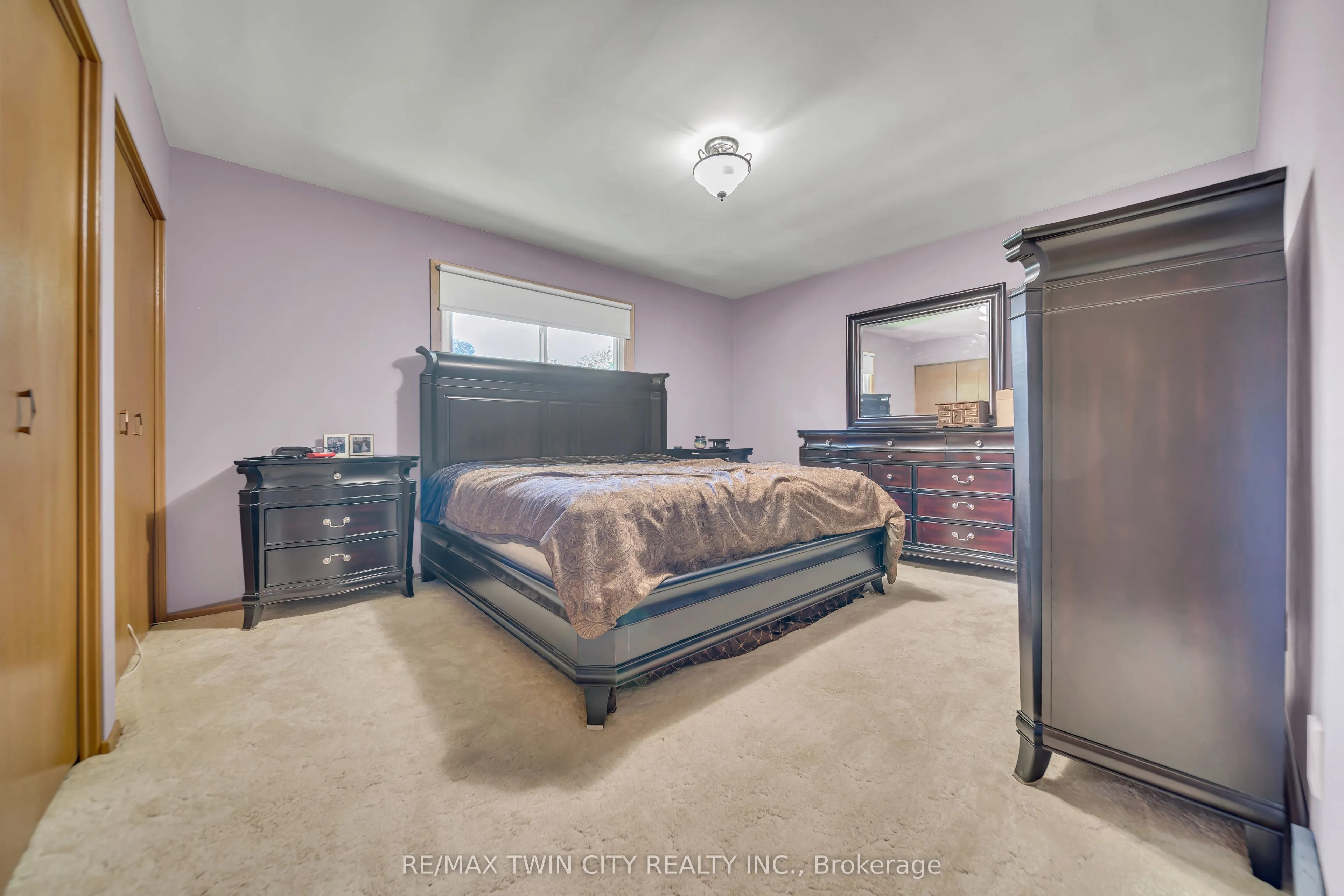 395 Mossom Place