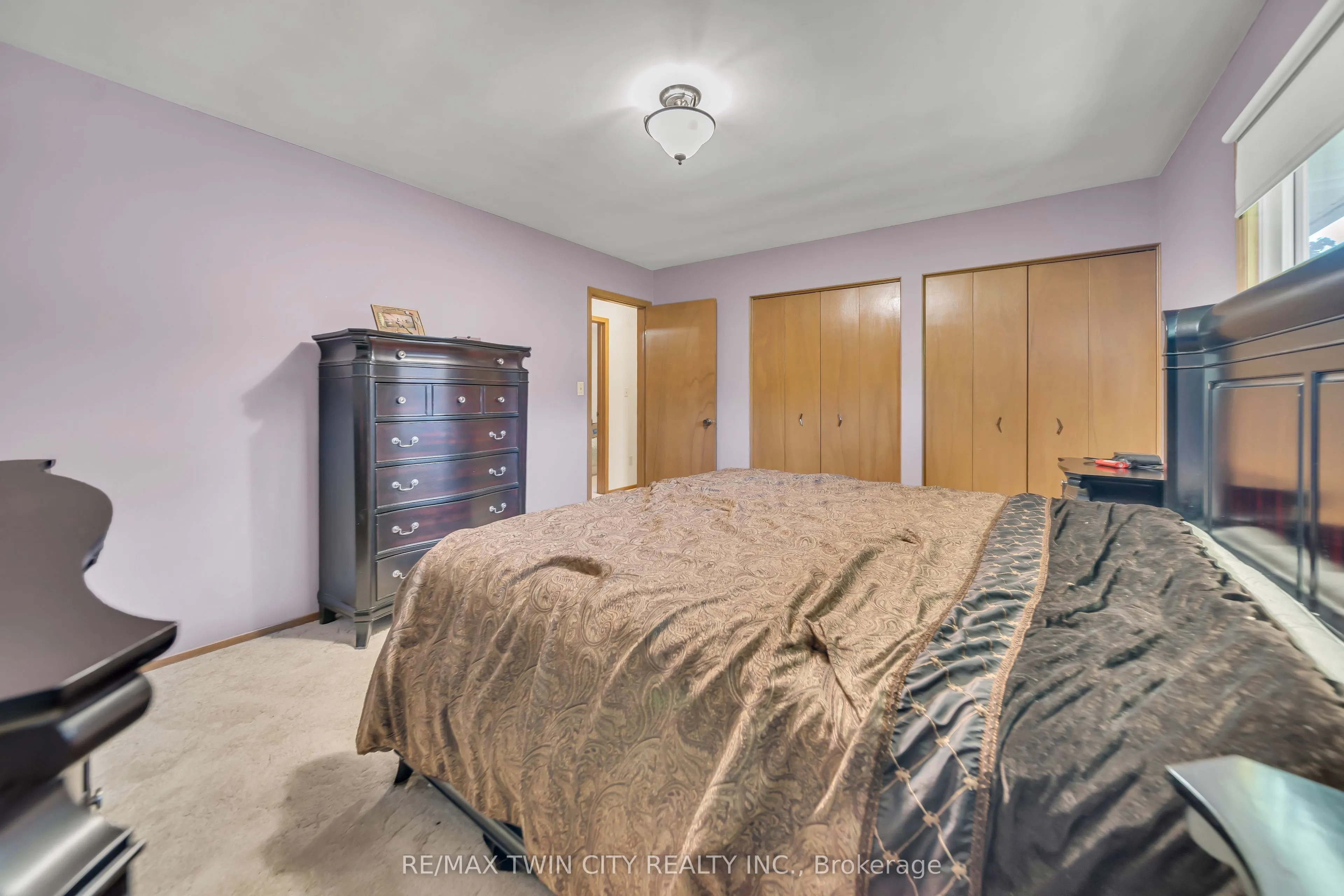 395 Mossom Place