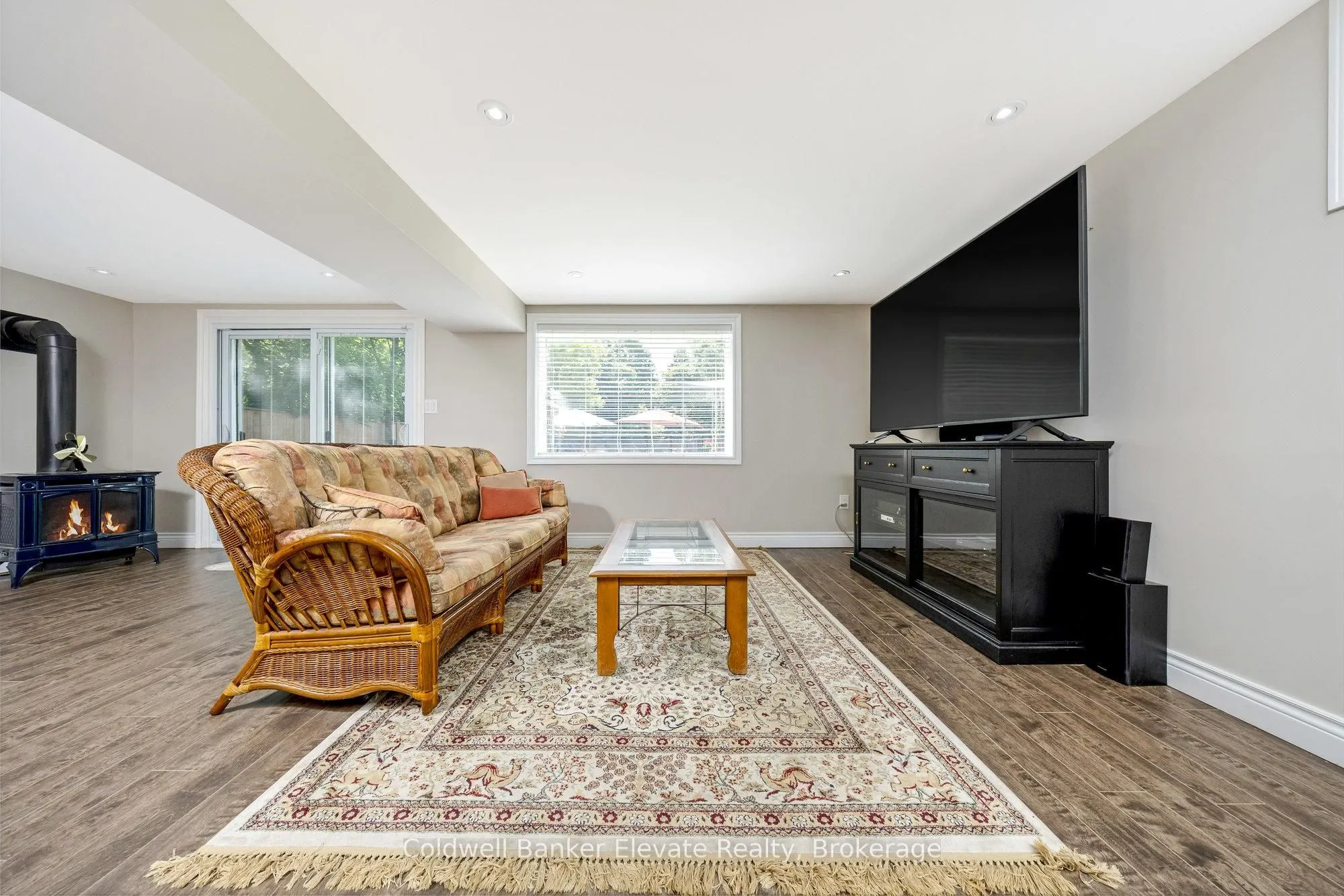 3 Lorne Street