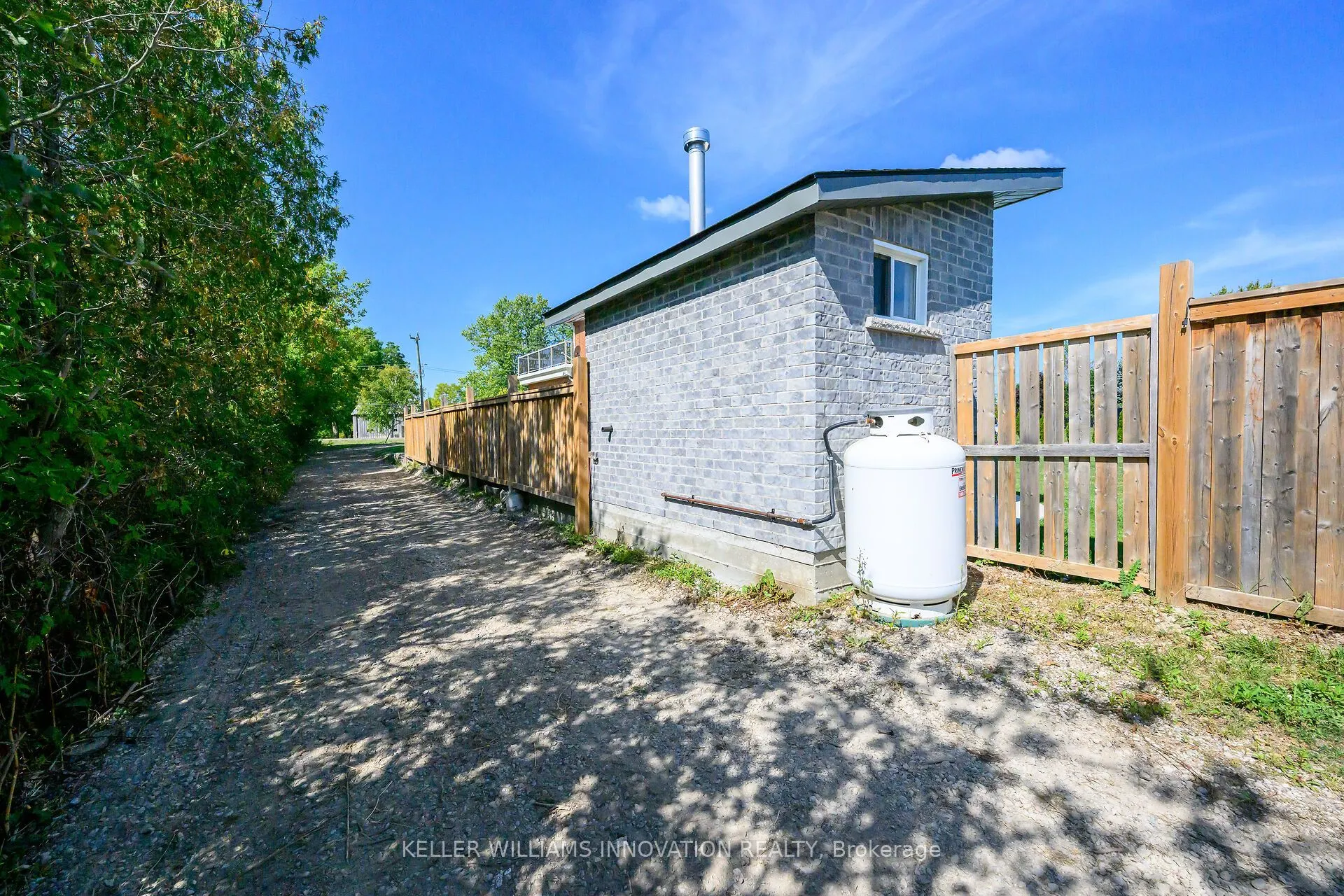 1216 Sheffield Road