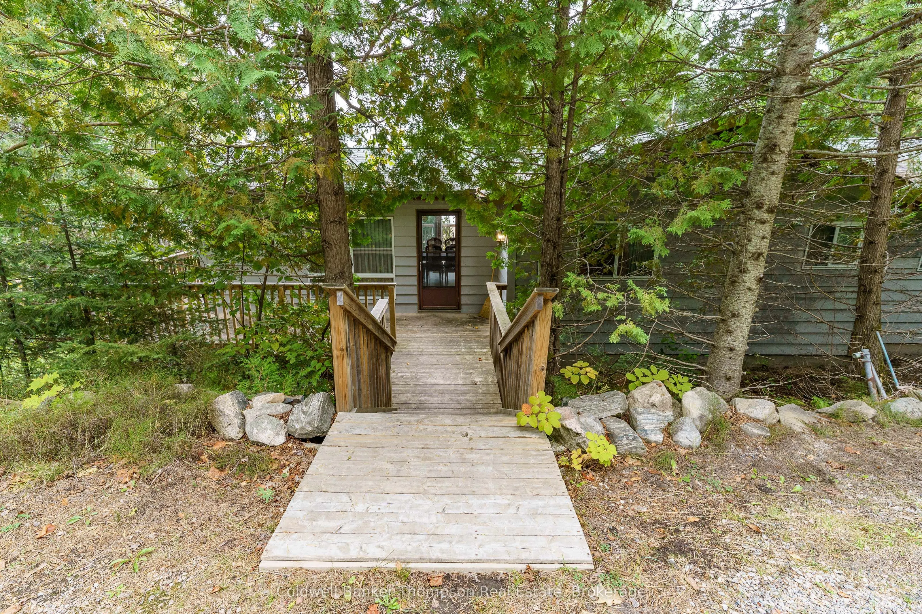 2266 Pickerel & Jack Lake Road