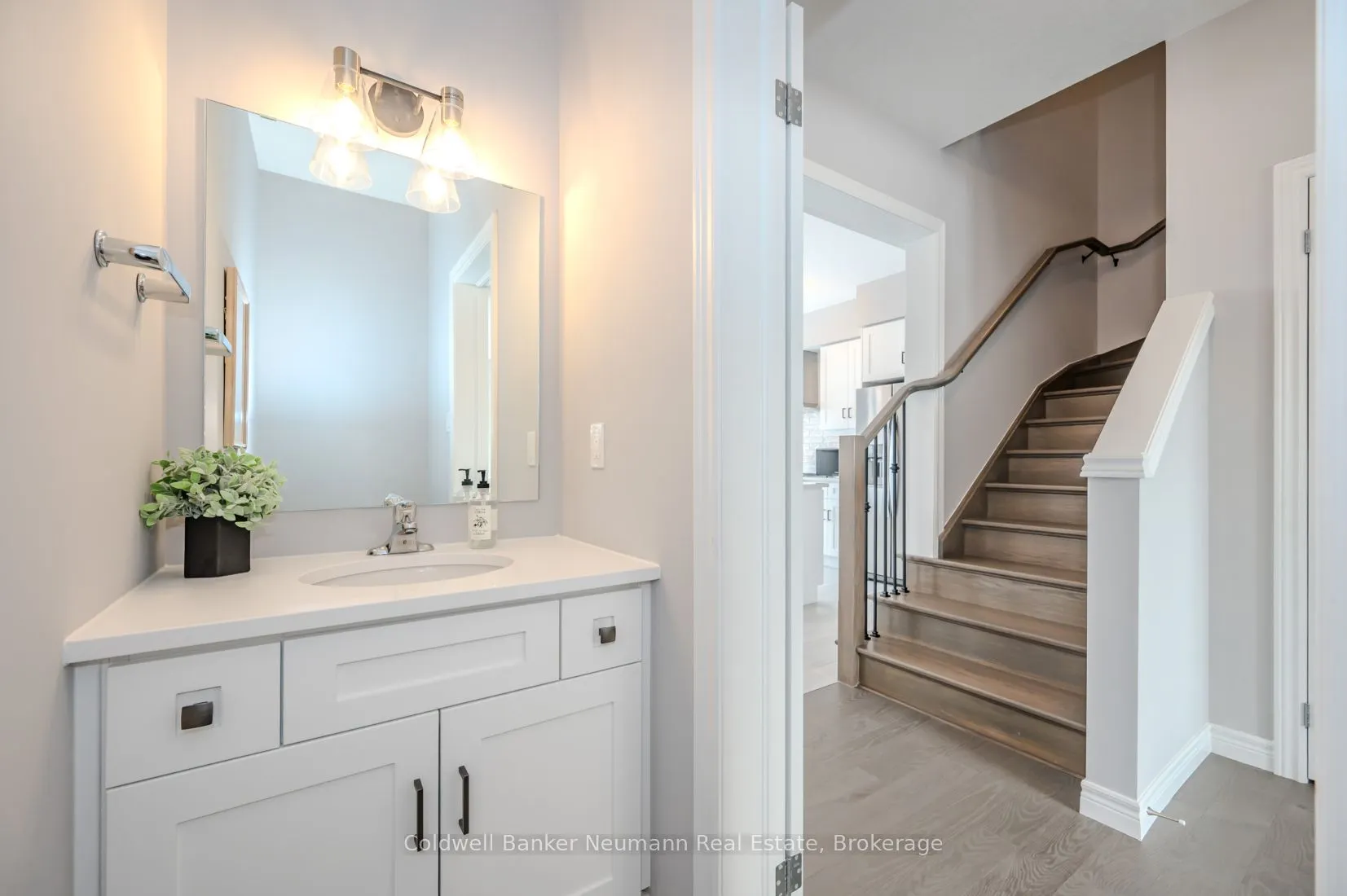 23 Sora Lane, #4