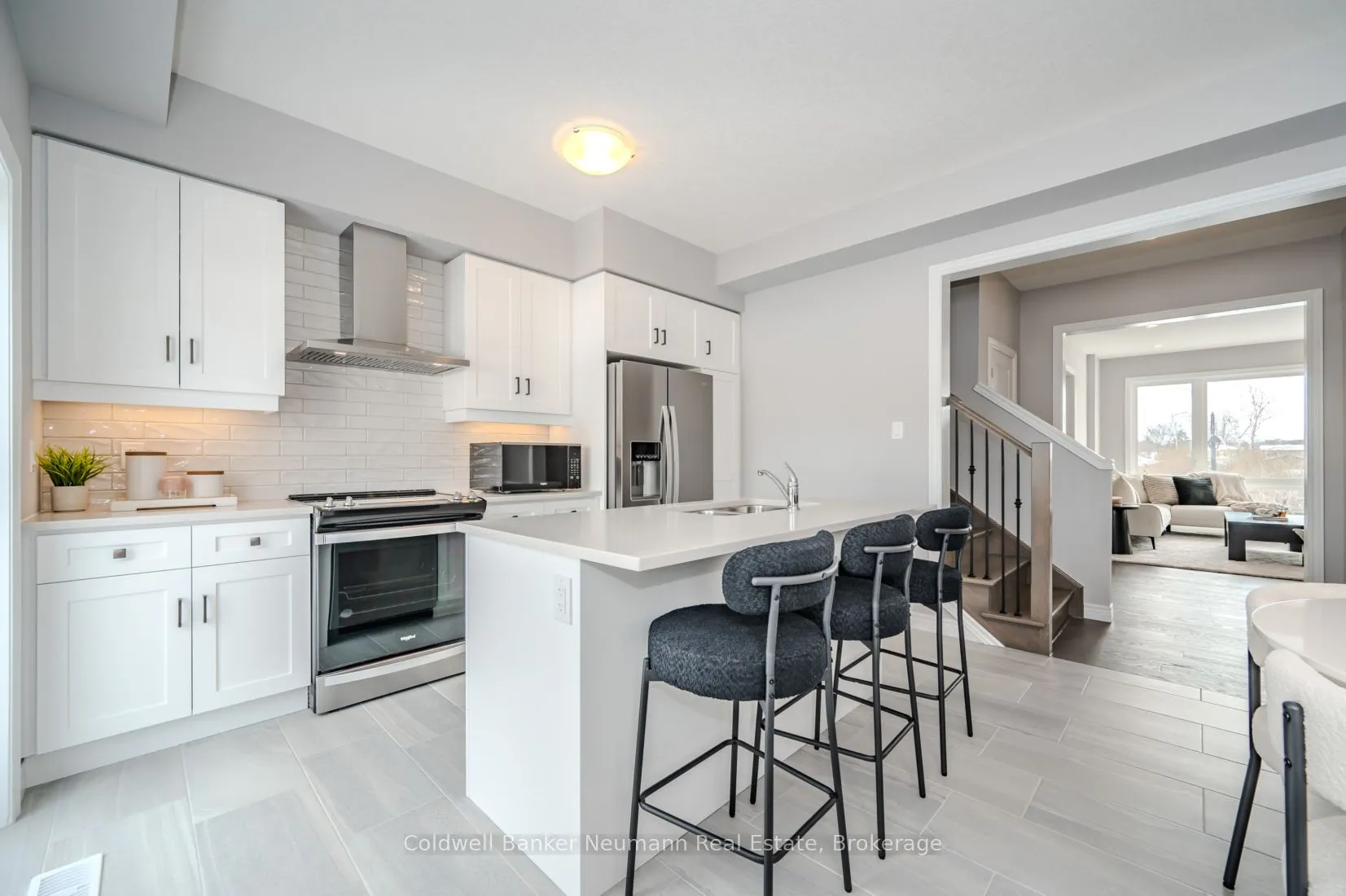 23 Sora Lane, #4