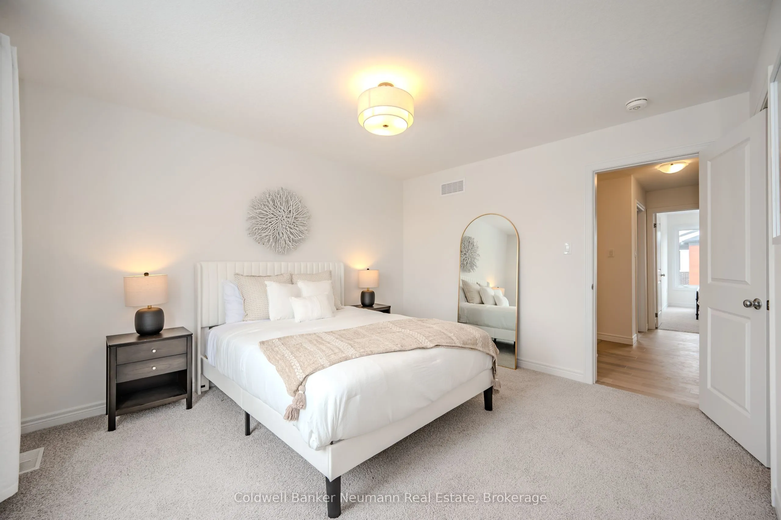 8 Sora Lane, #5