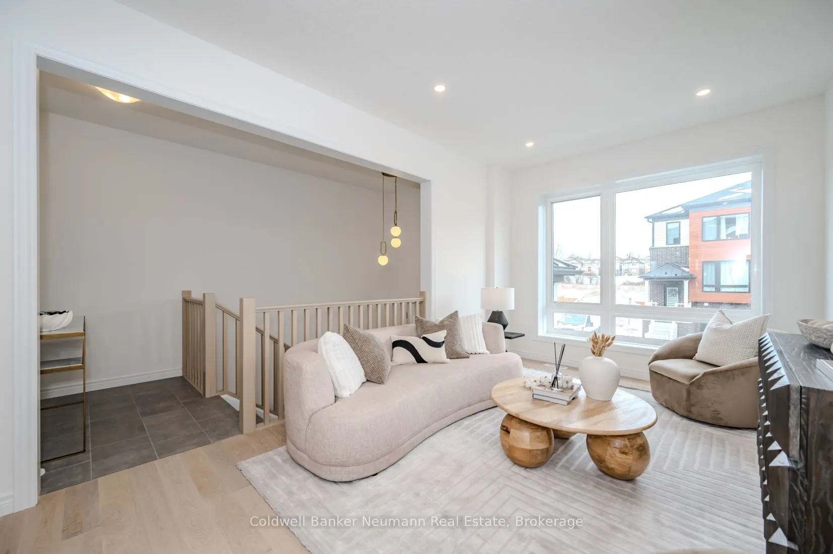 8 Sora Lane, #5