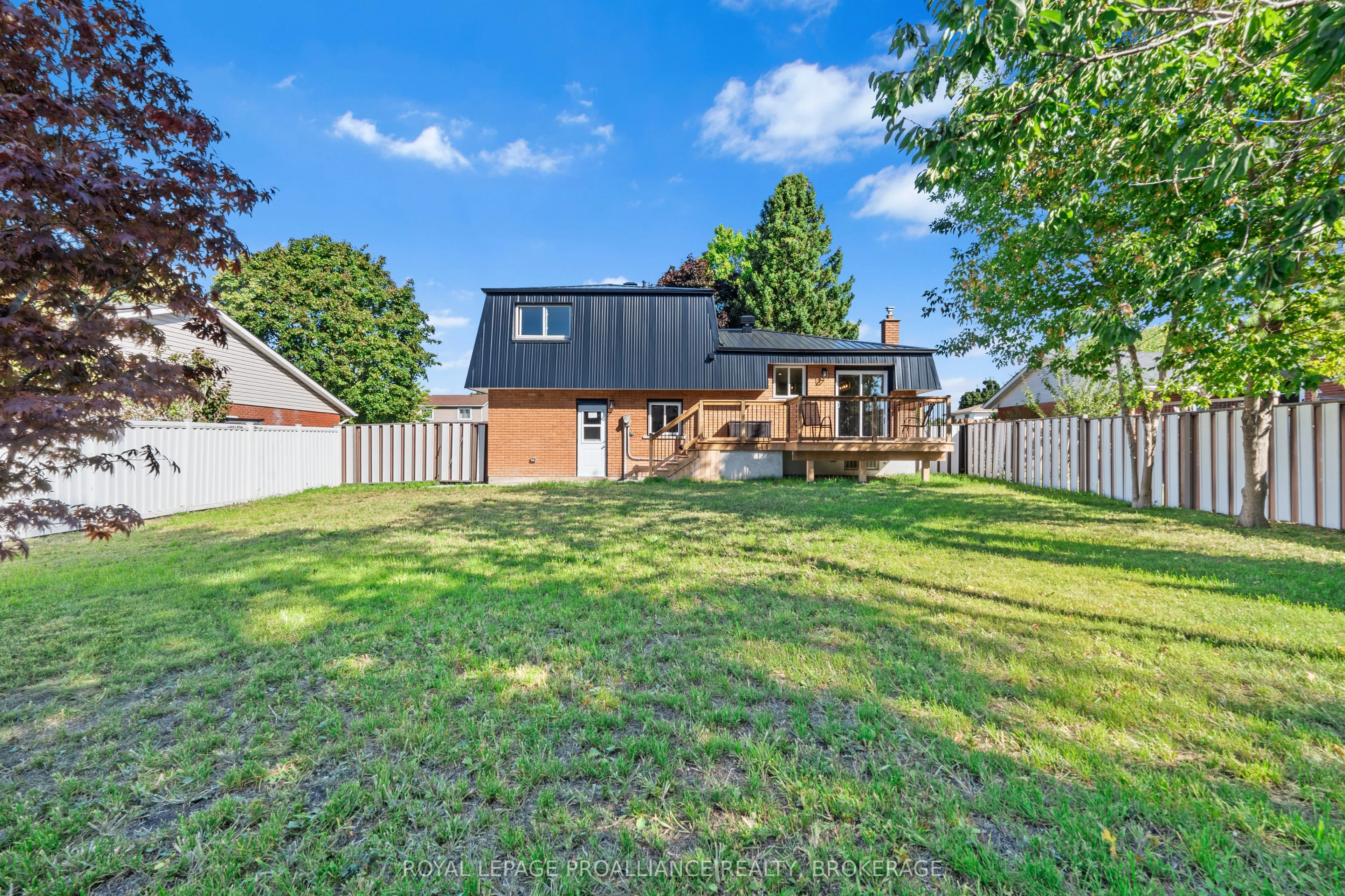 47 Inverness Crescent