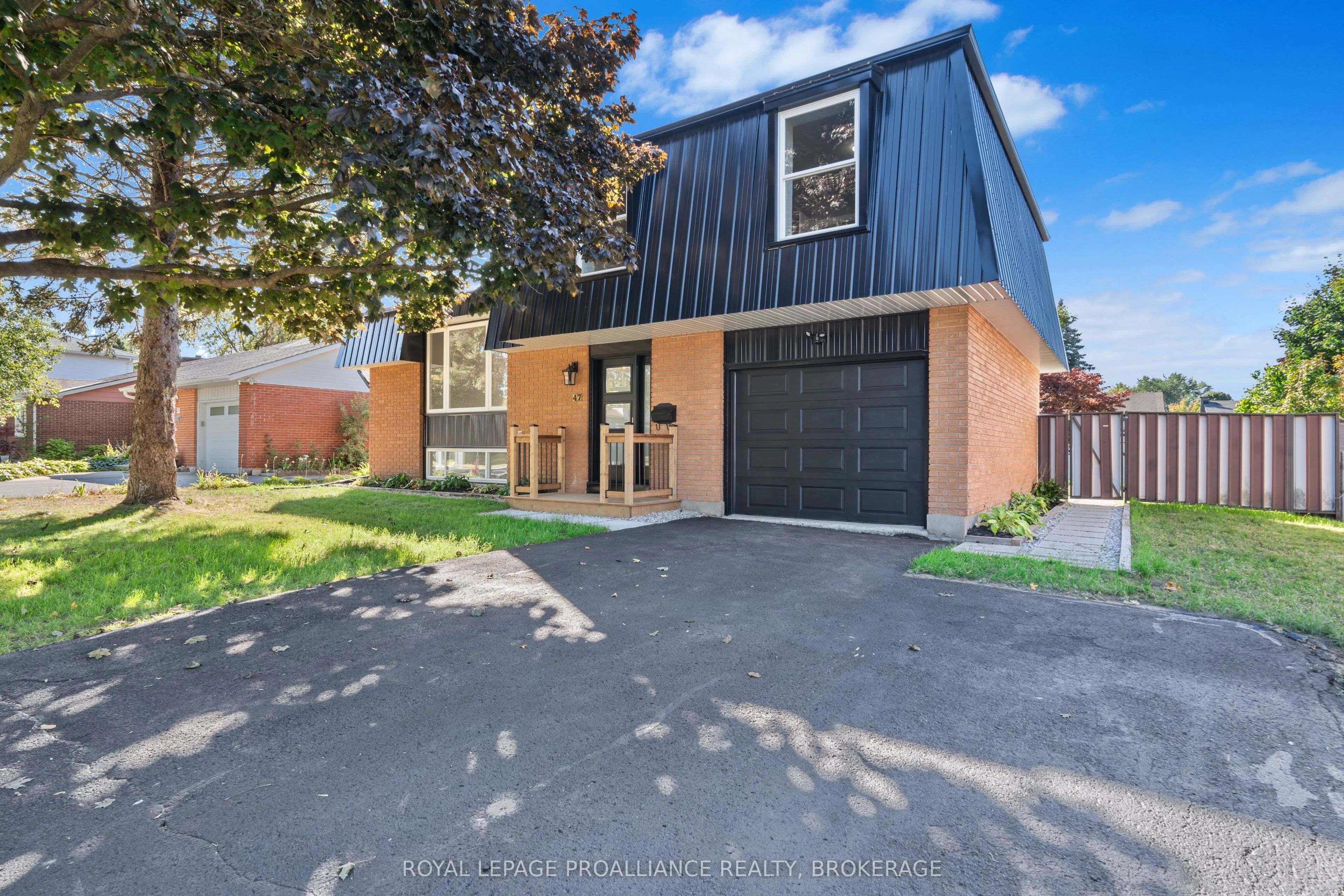 47 Inverness Crescent