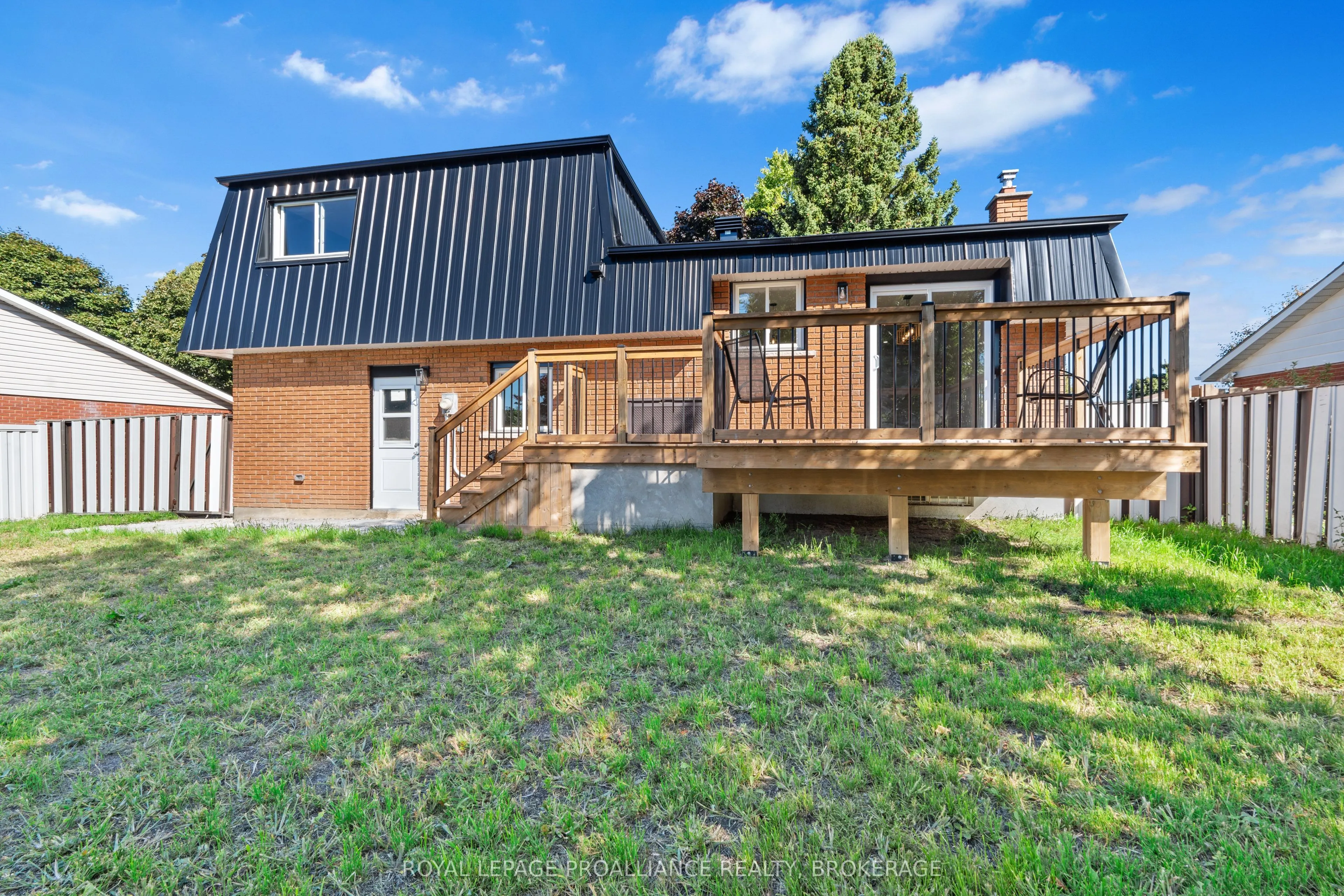 47 Inverness Crescent