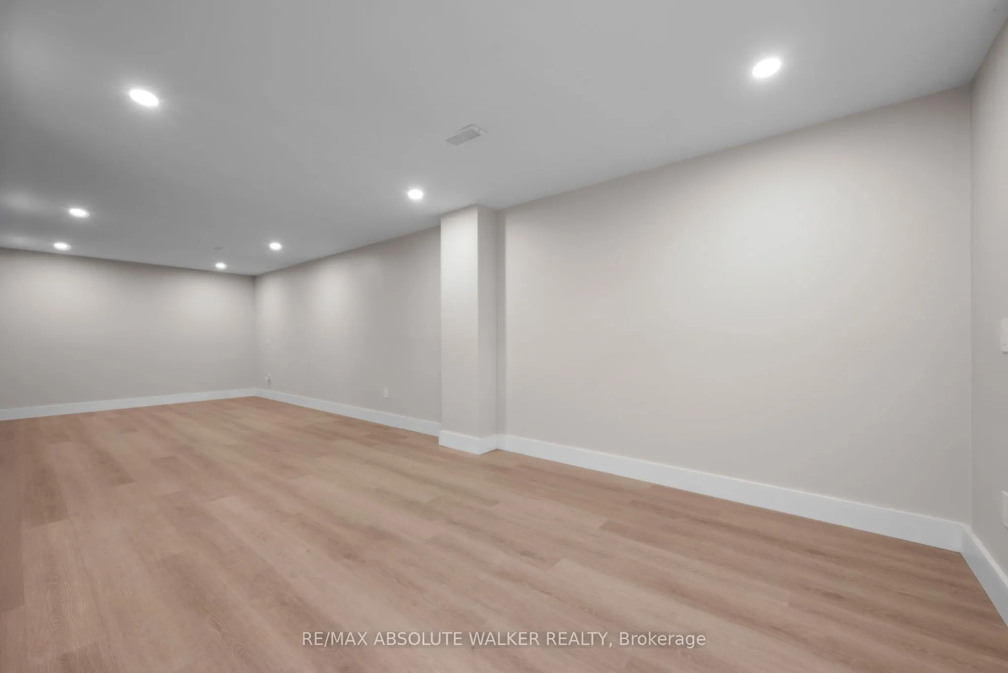 88 Maple Stand Way