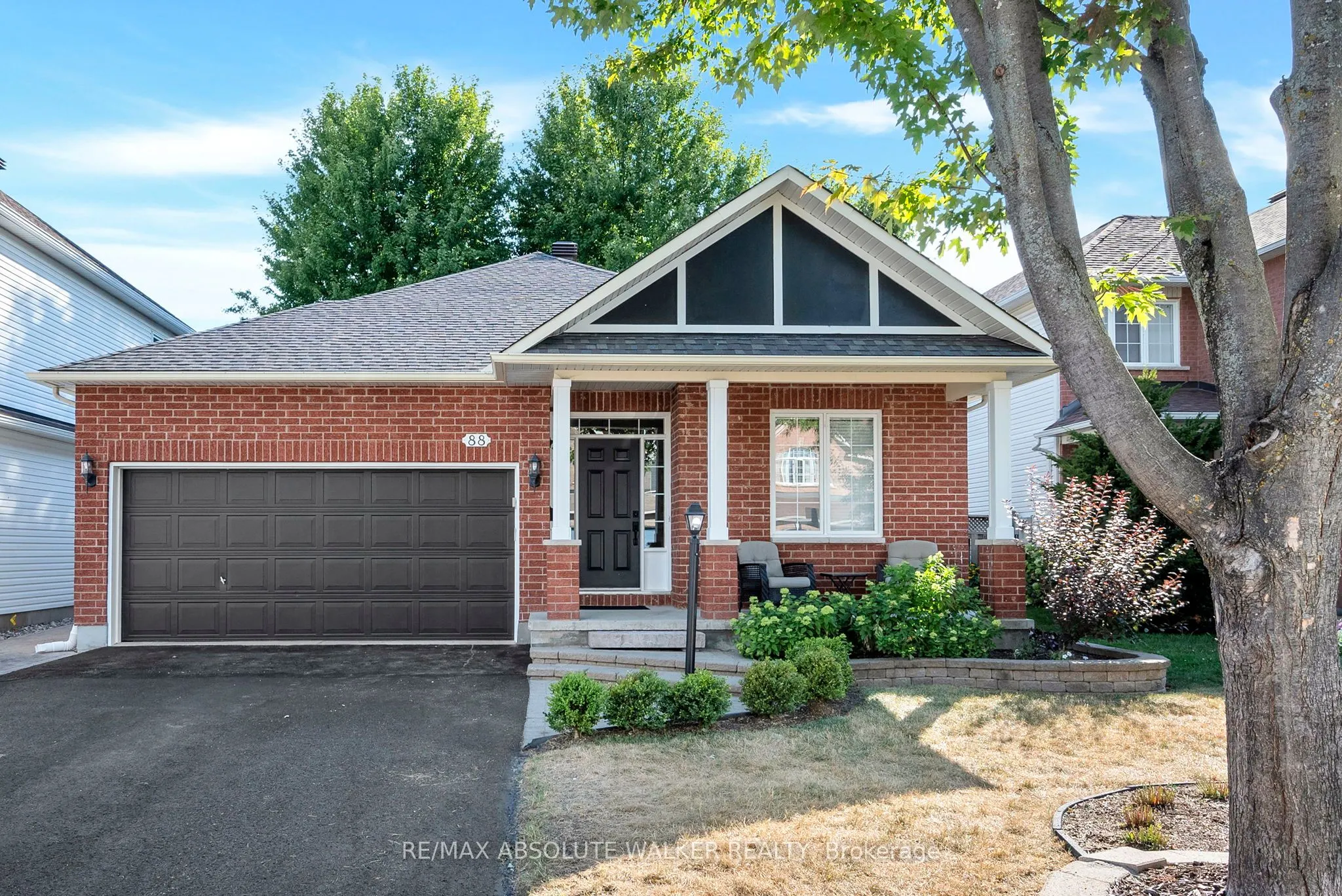 88 Maple Stand Way