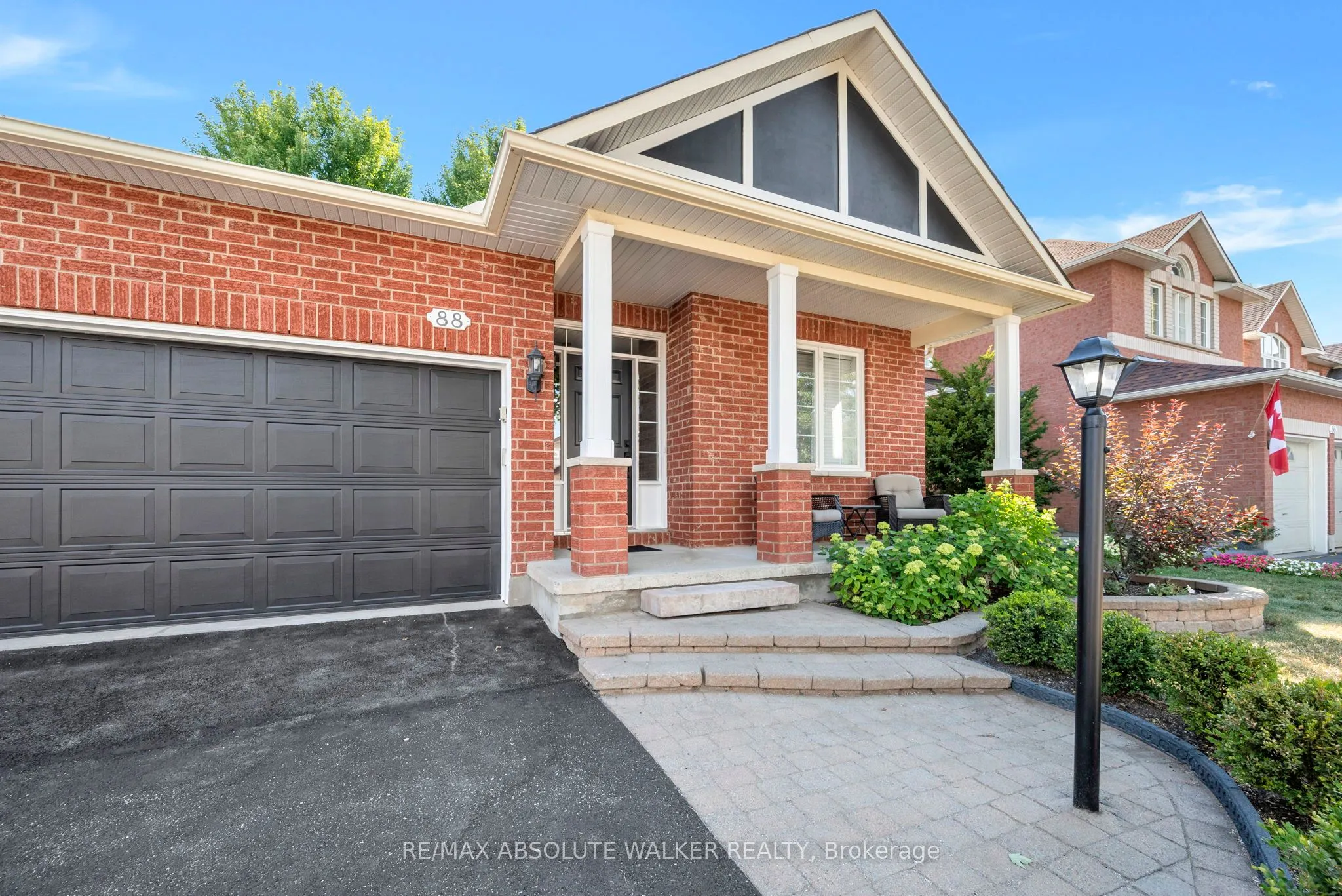 88 Maple Stand Way