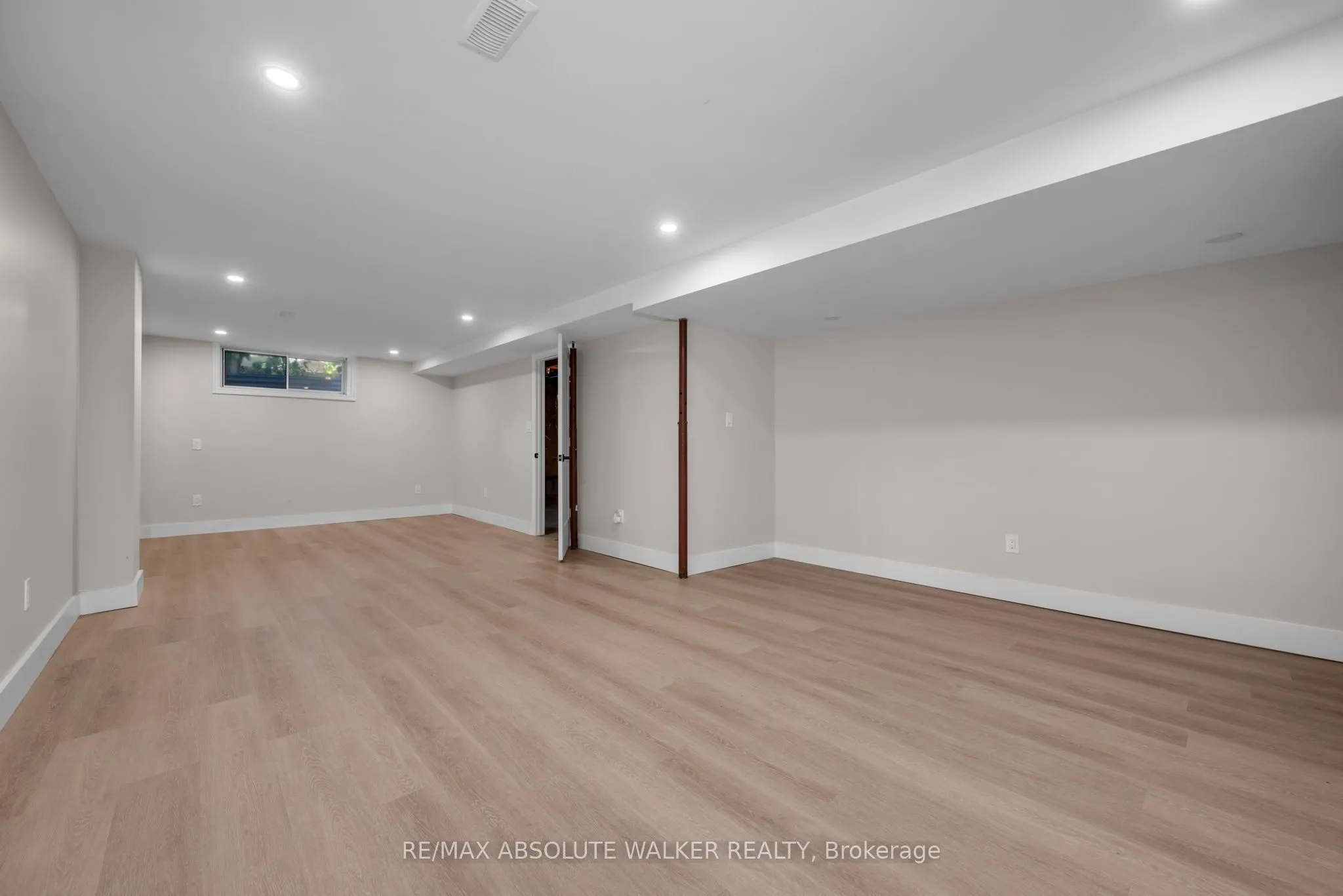 88 Maple Stand Way