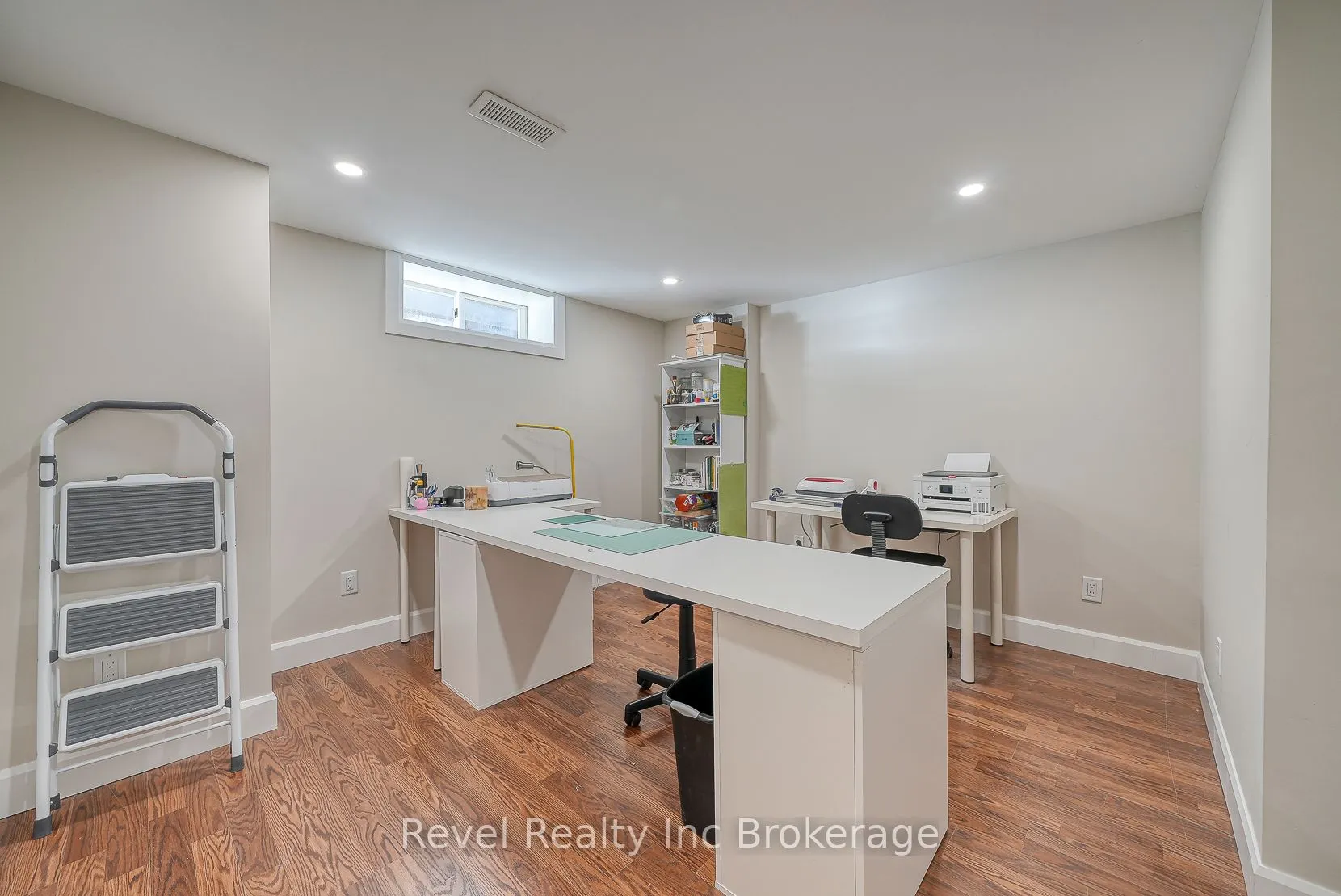 403269 Robinson Road