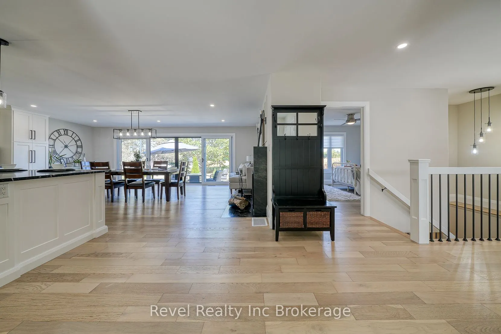 403269 Robinson Road