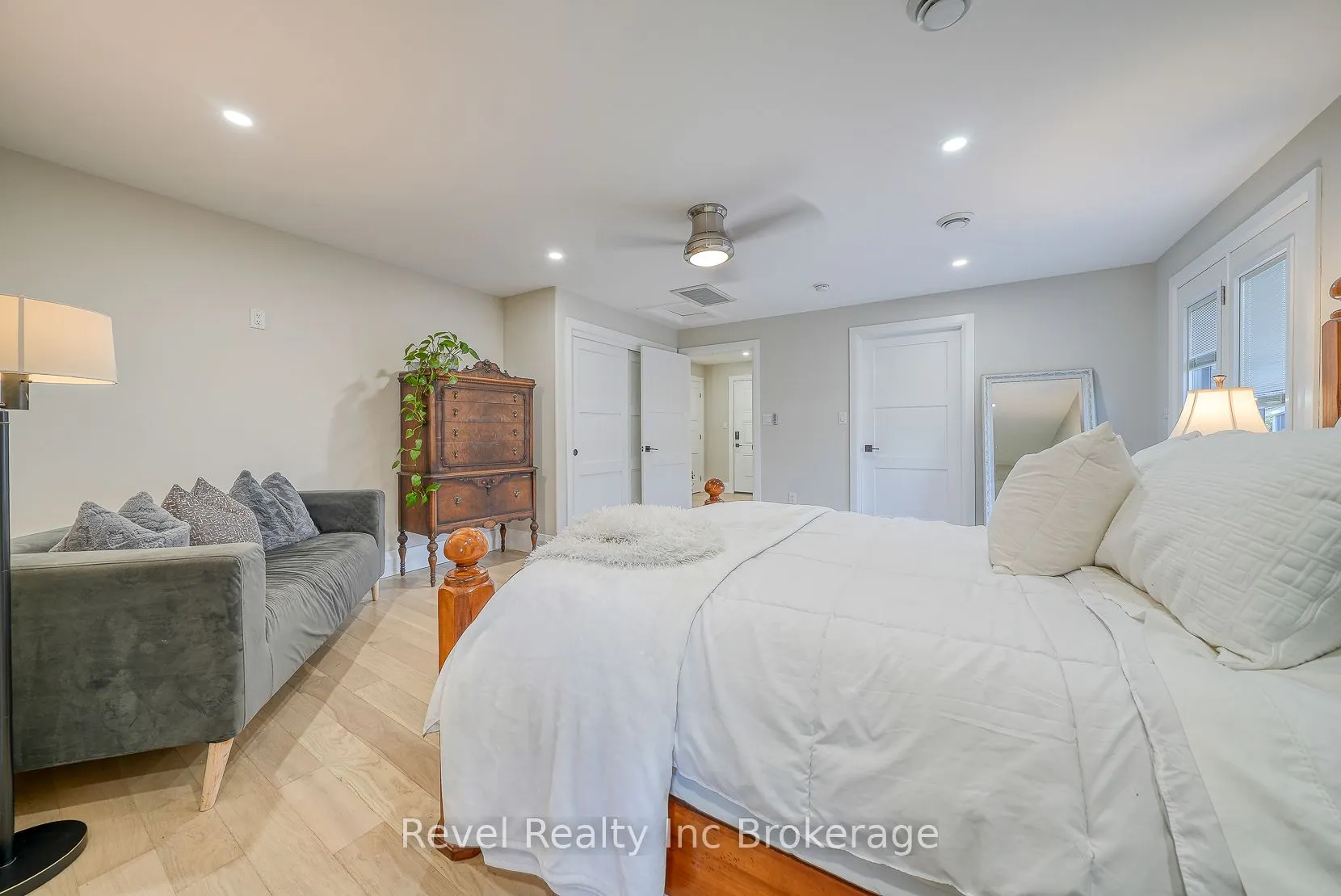 403269 Robinson Road