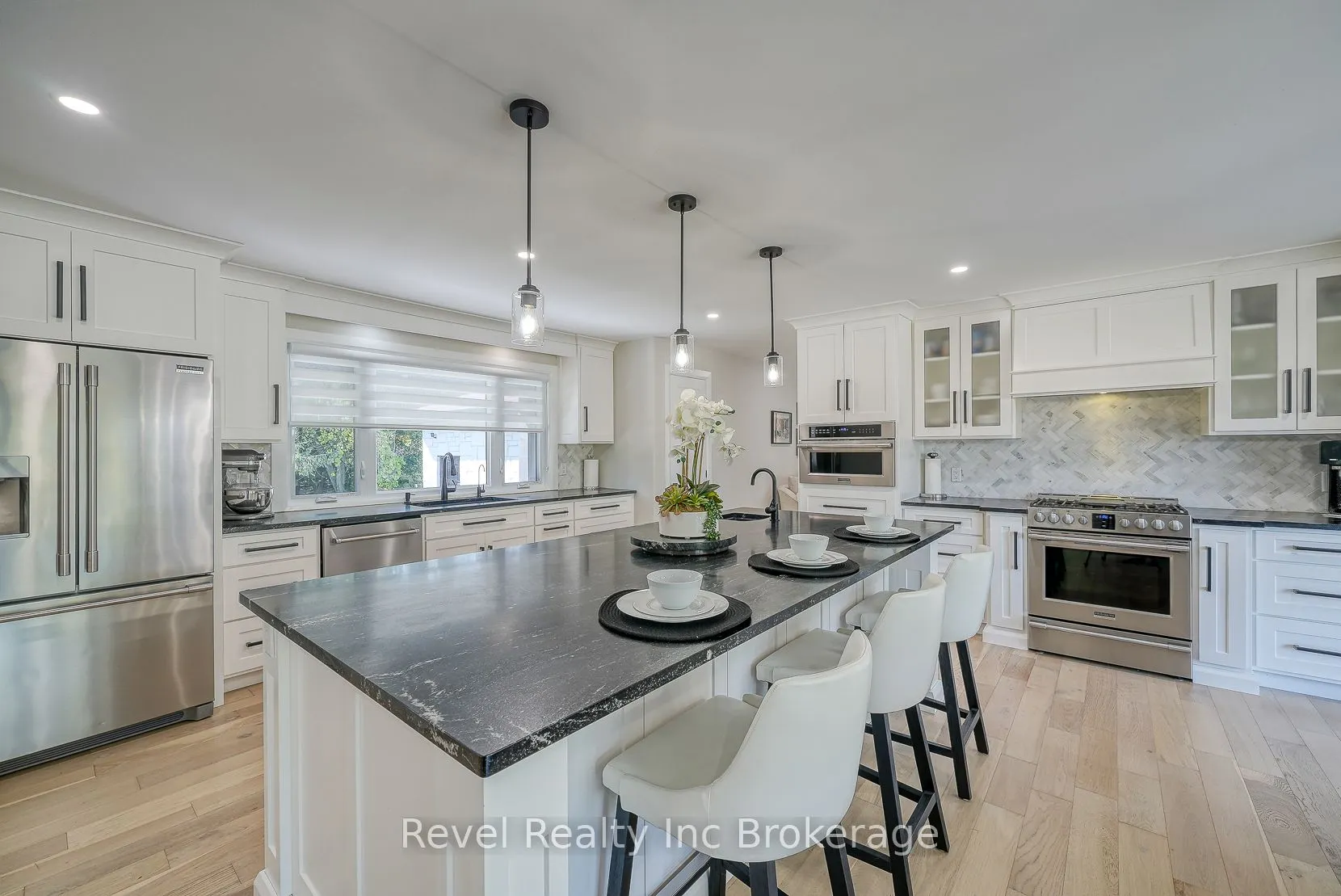 403269 Robinson Road
