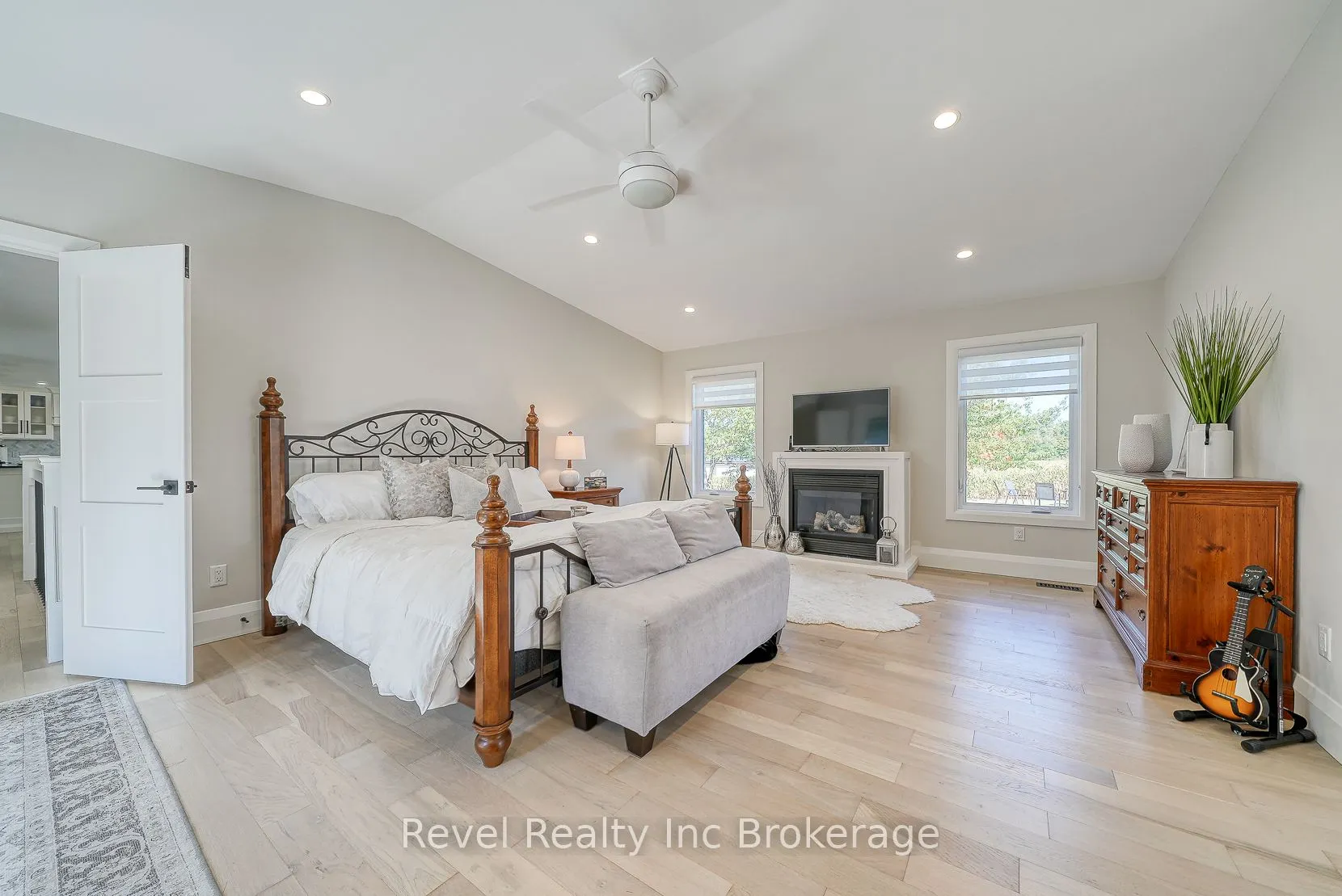 403269 Robinson Road