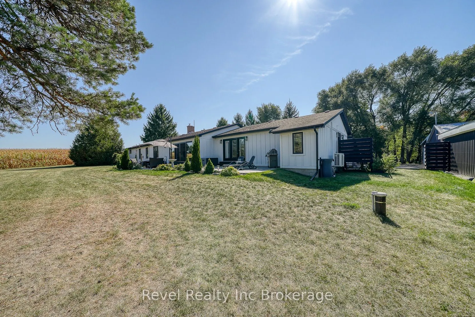 403269 Robinson Road