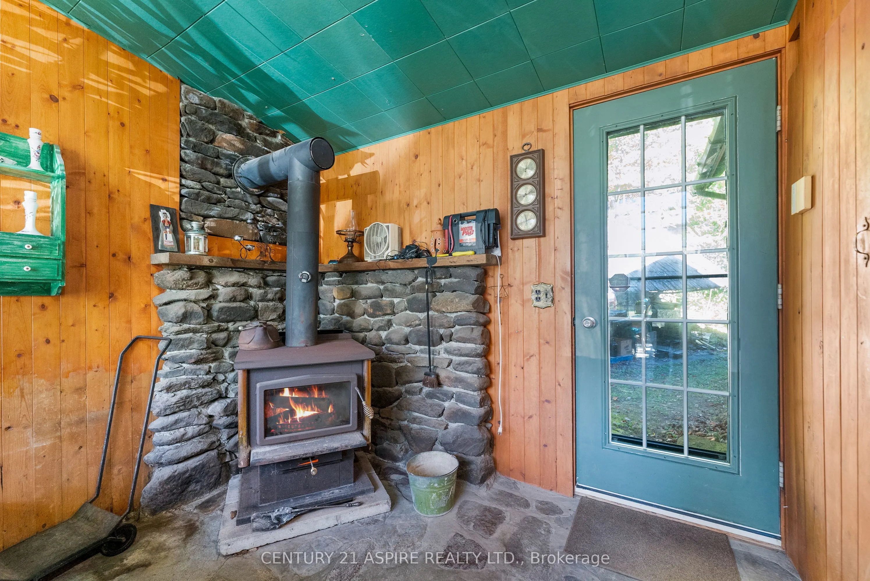 3050 Paugh Lake Road