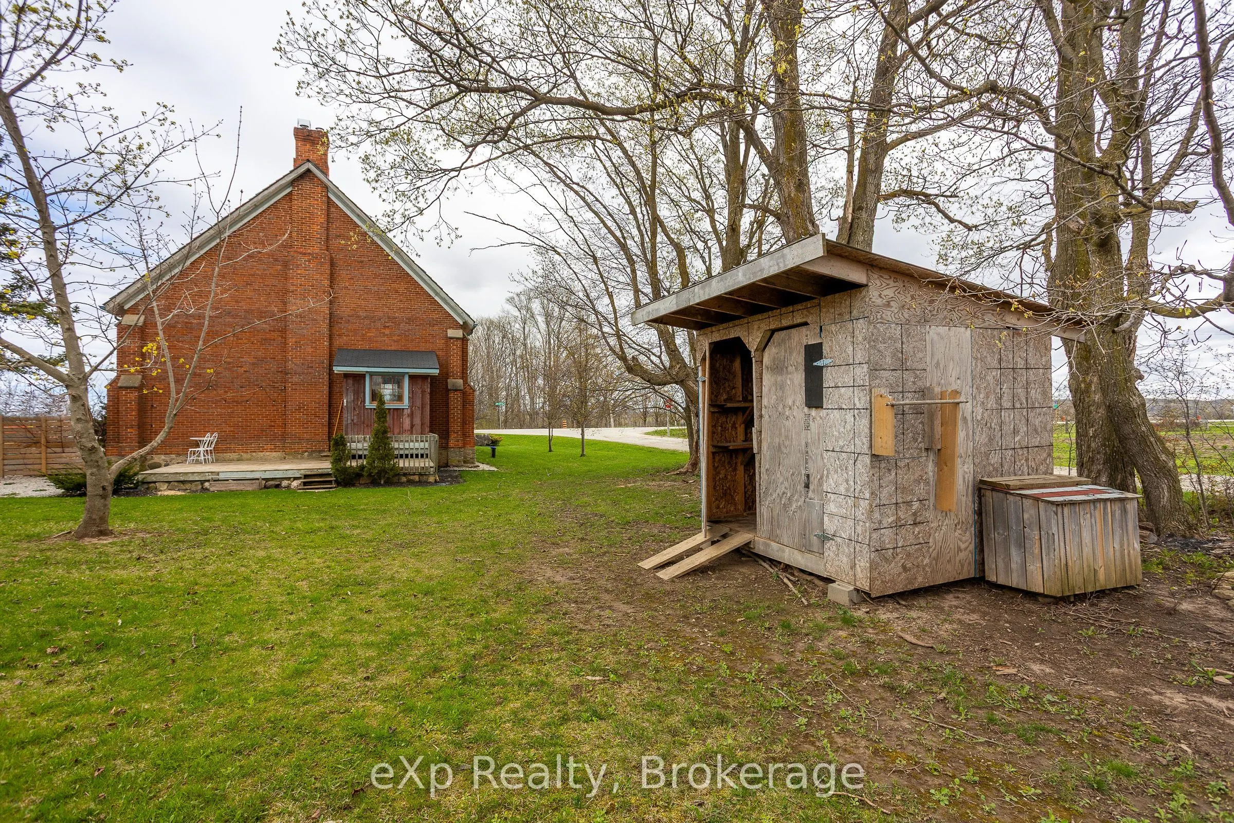 137190 Grey Road 12