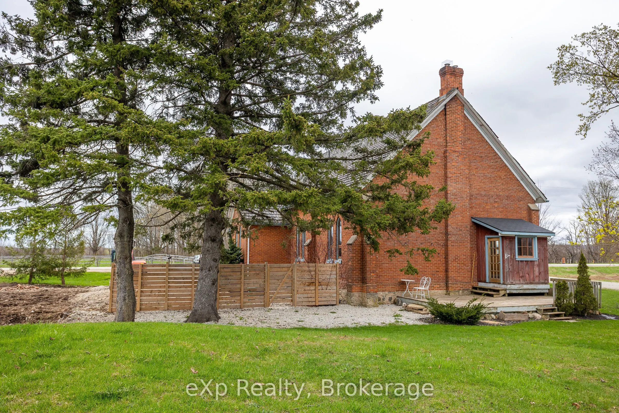 137190 Grey Road 12