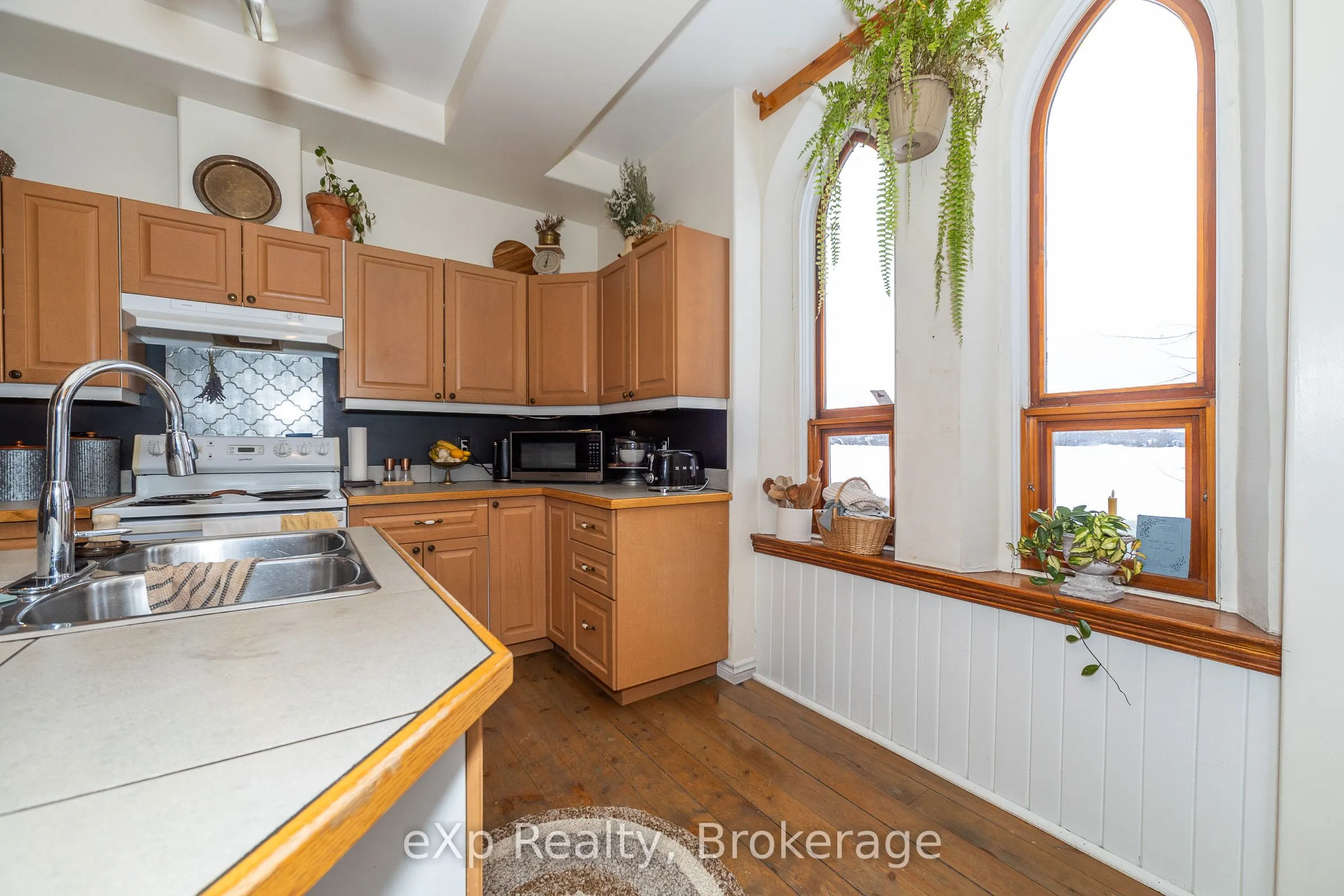 137190 Grey Road 12