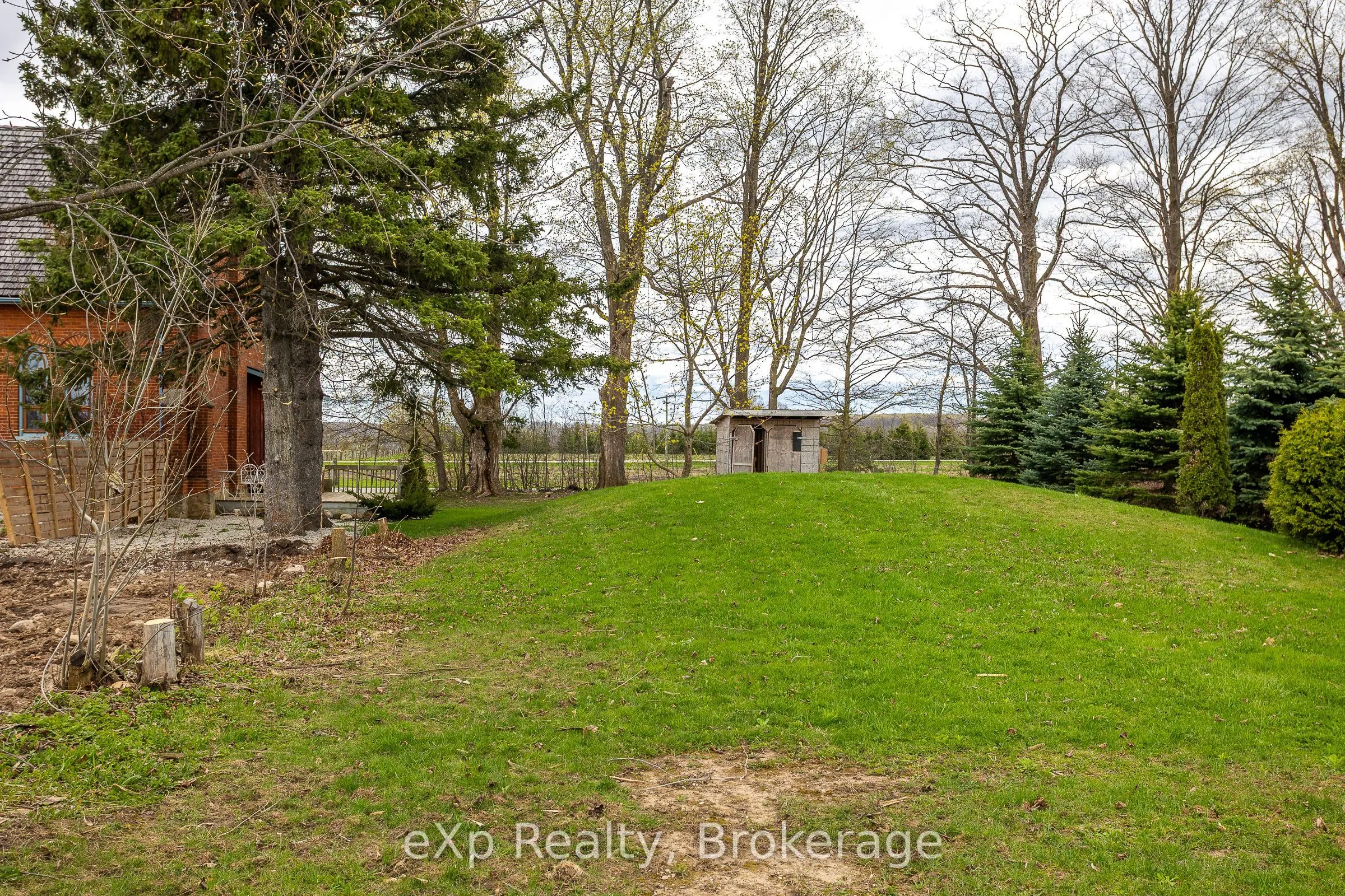 137190 Grey Road 12