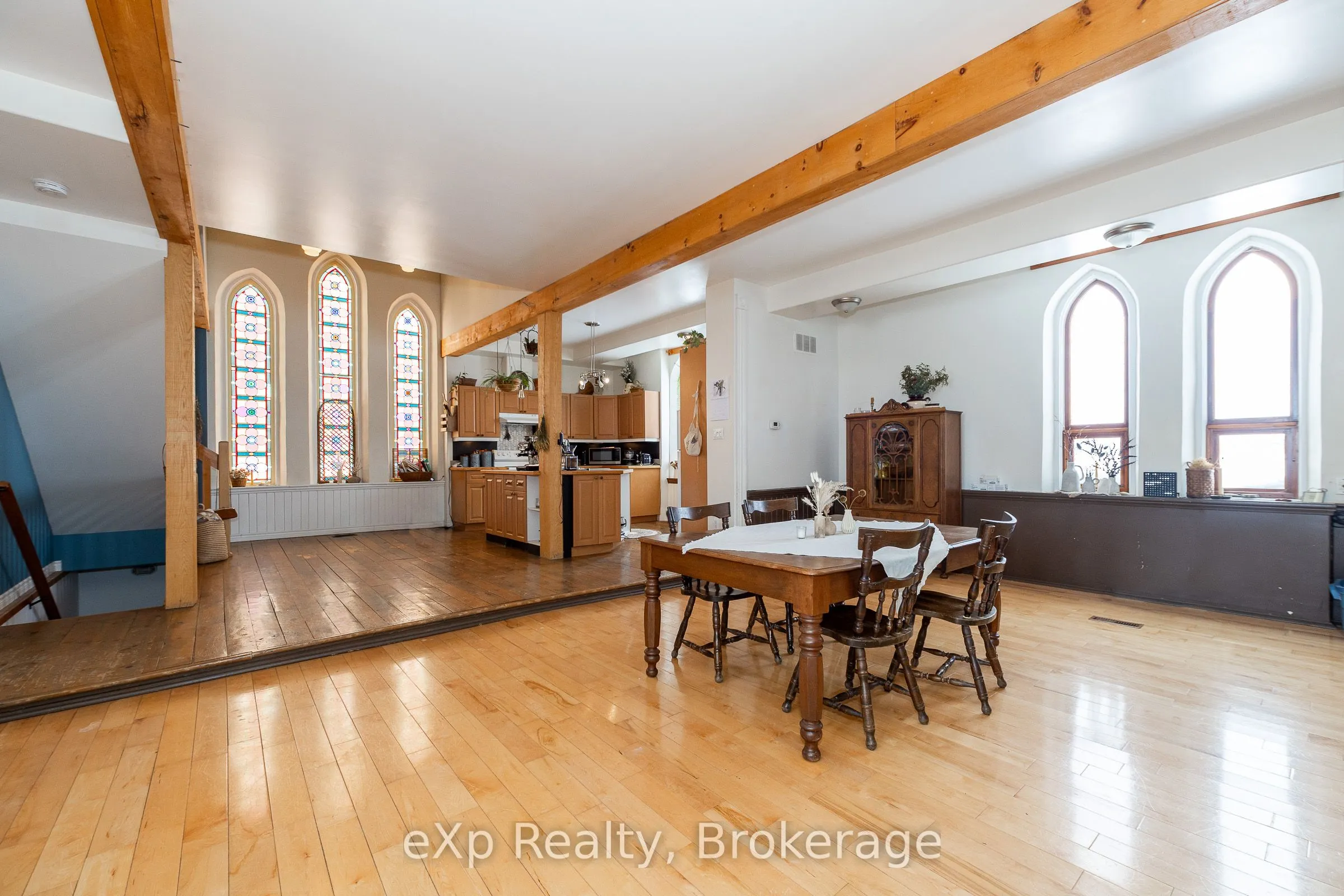137190 Grey Road 12