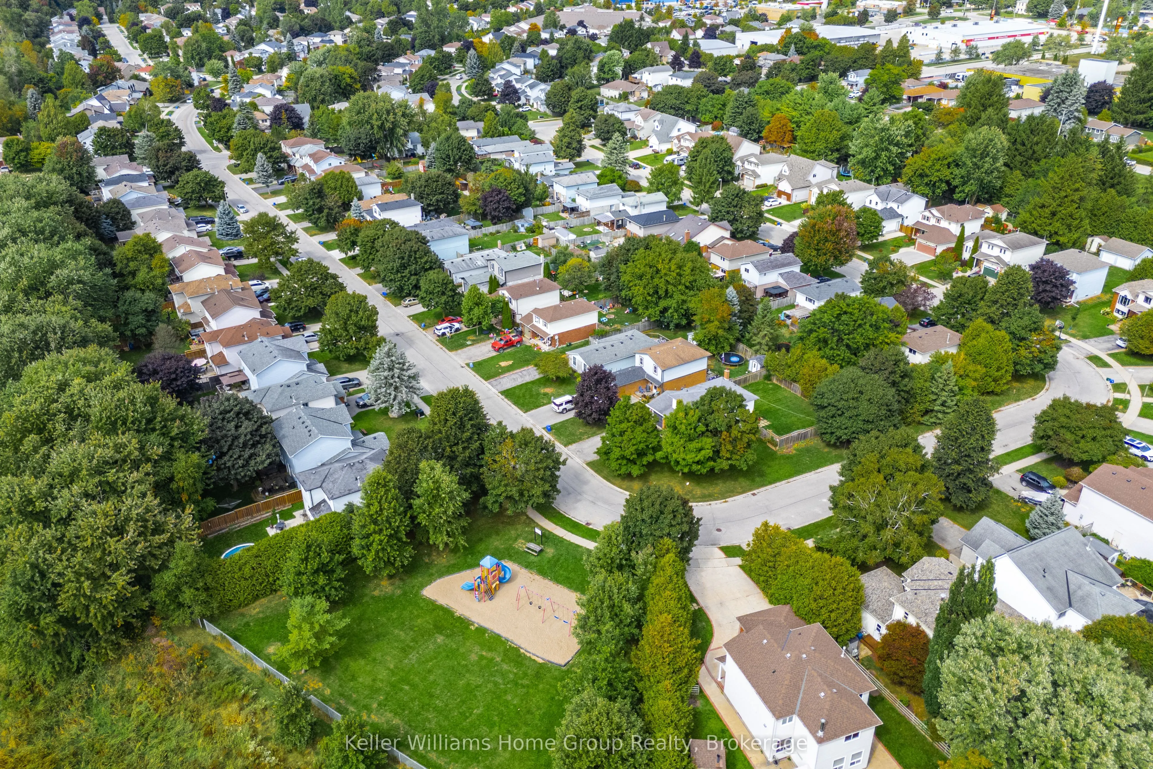 658 Holman Crescent
