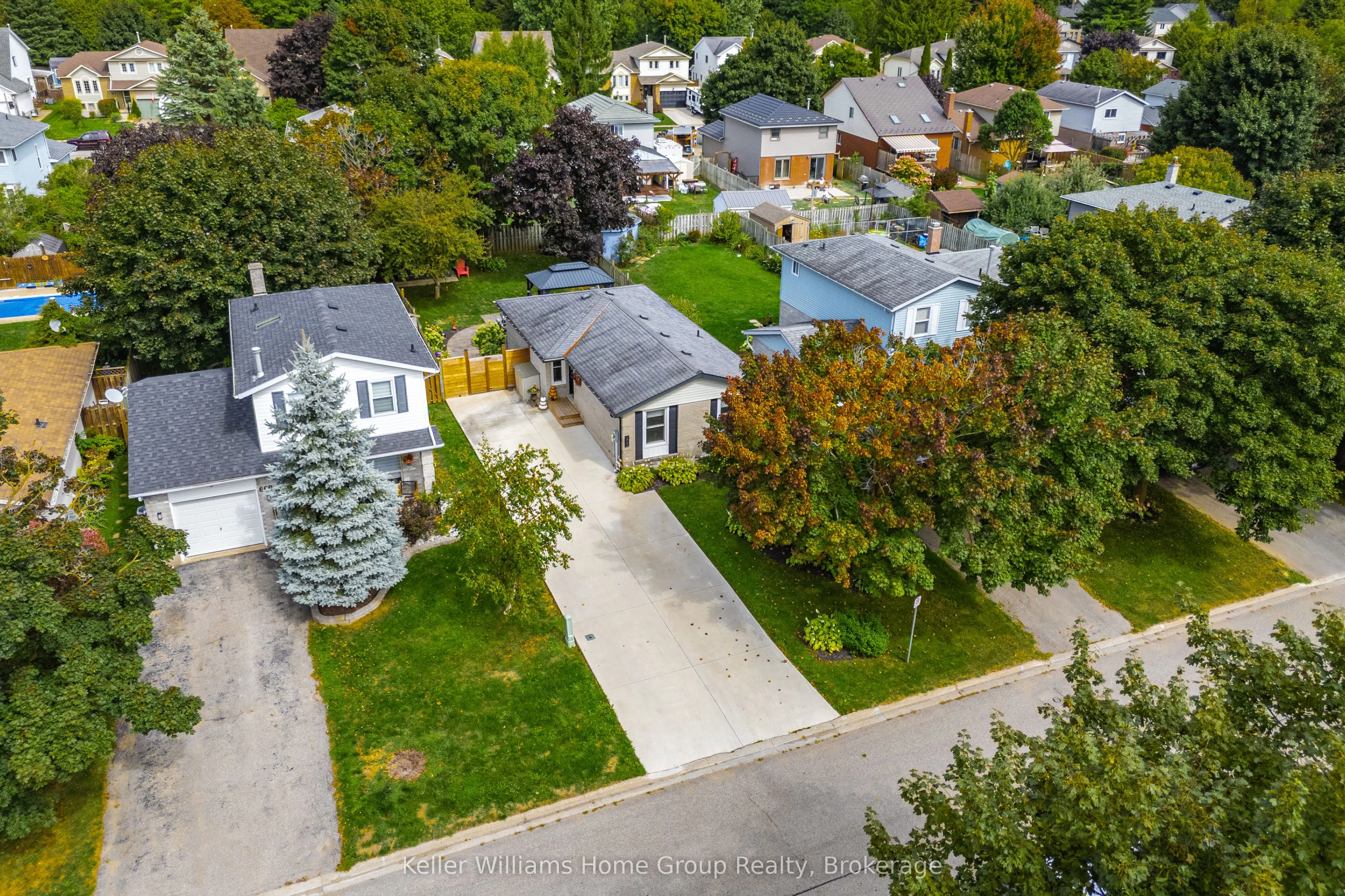 658 Holman Crescent