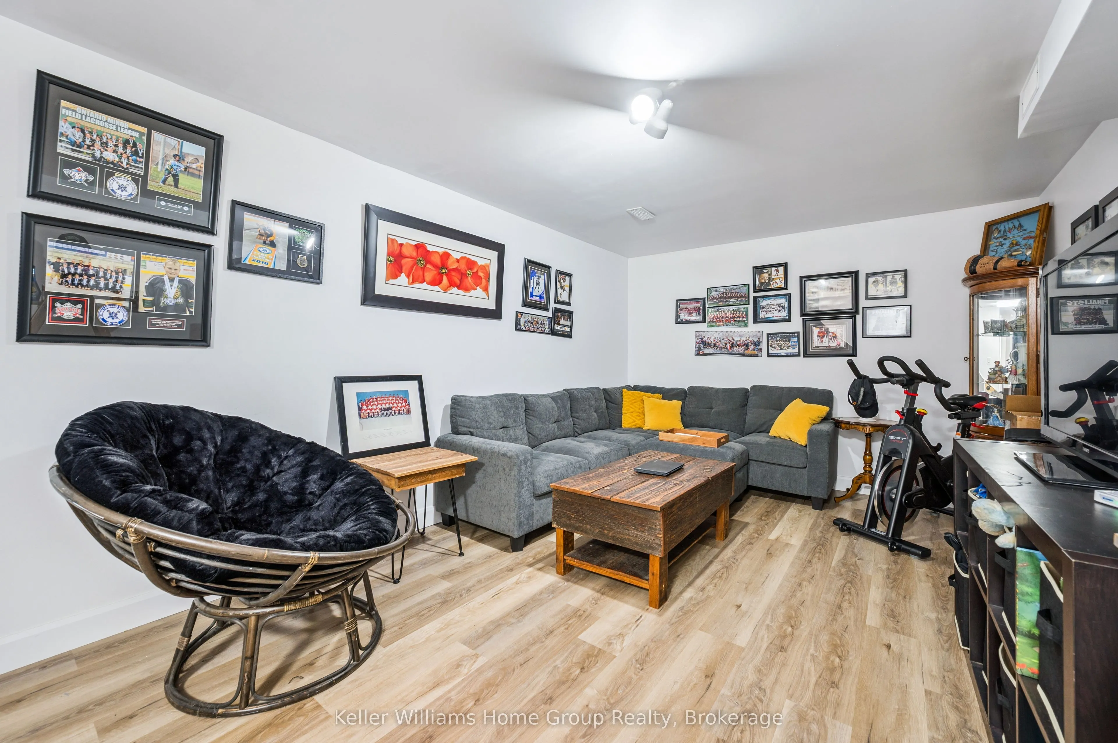 658 Holman Crescent