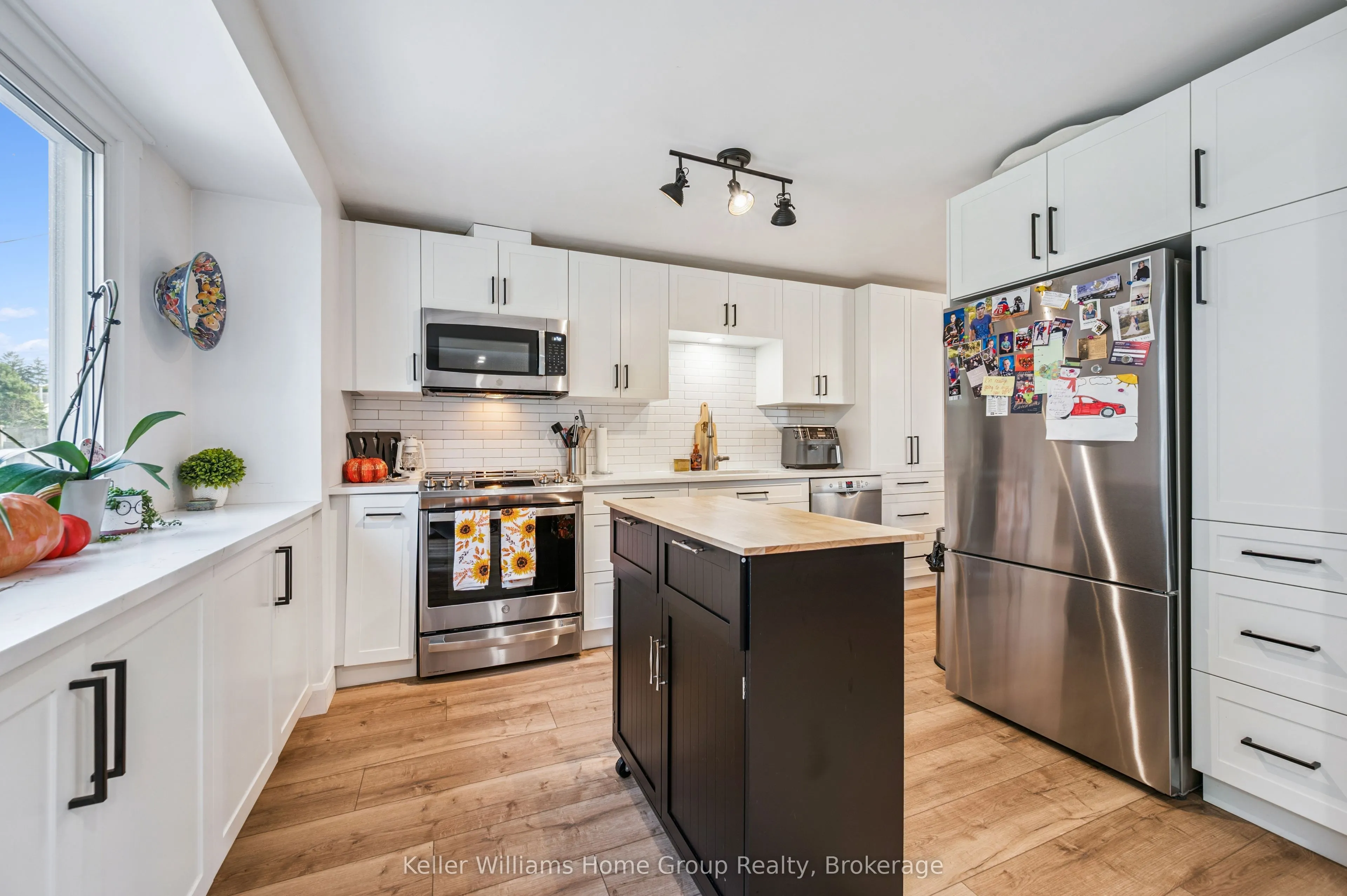 658 Holman Crescent