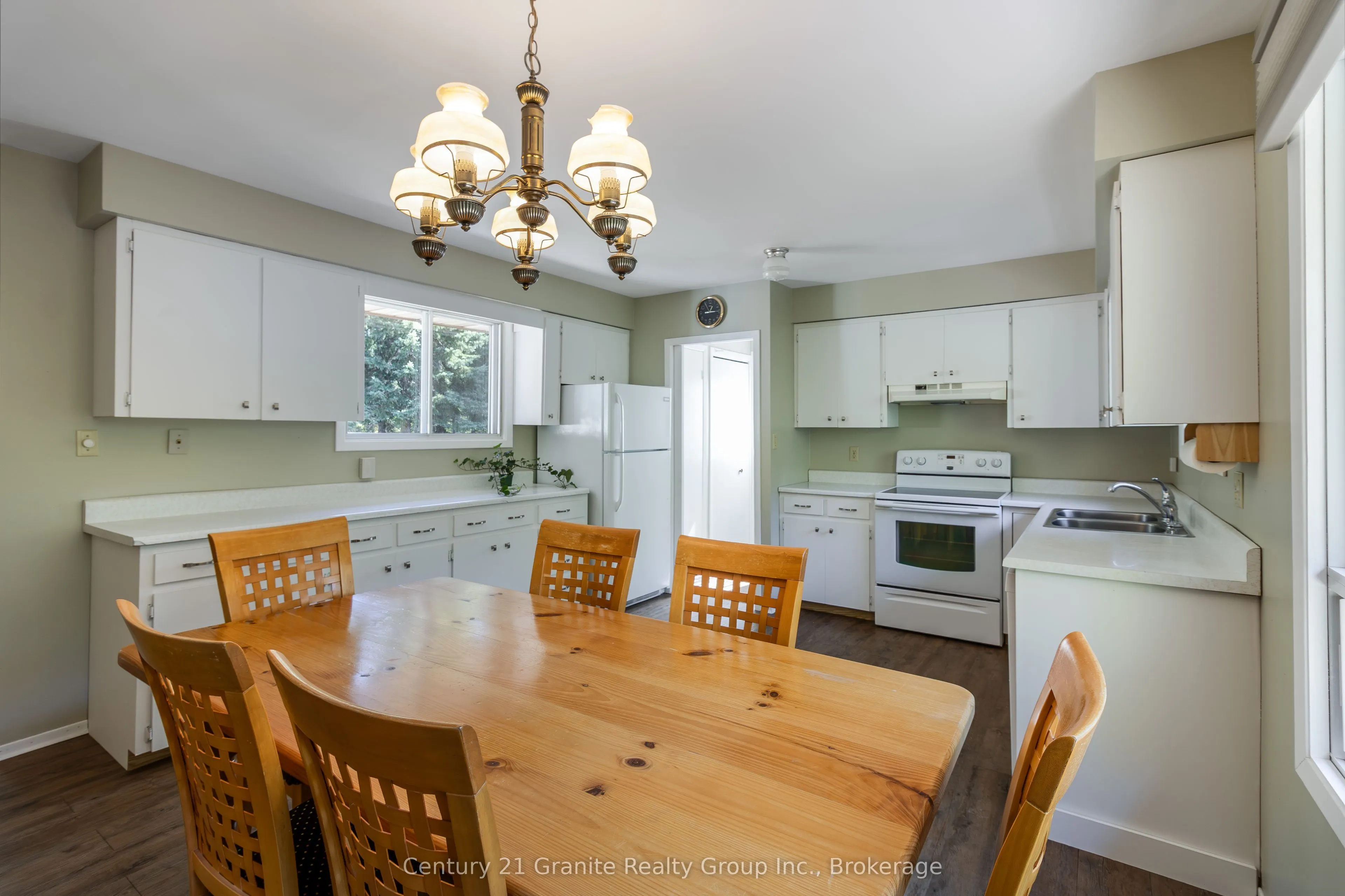 733 Bobcaygeon Road