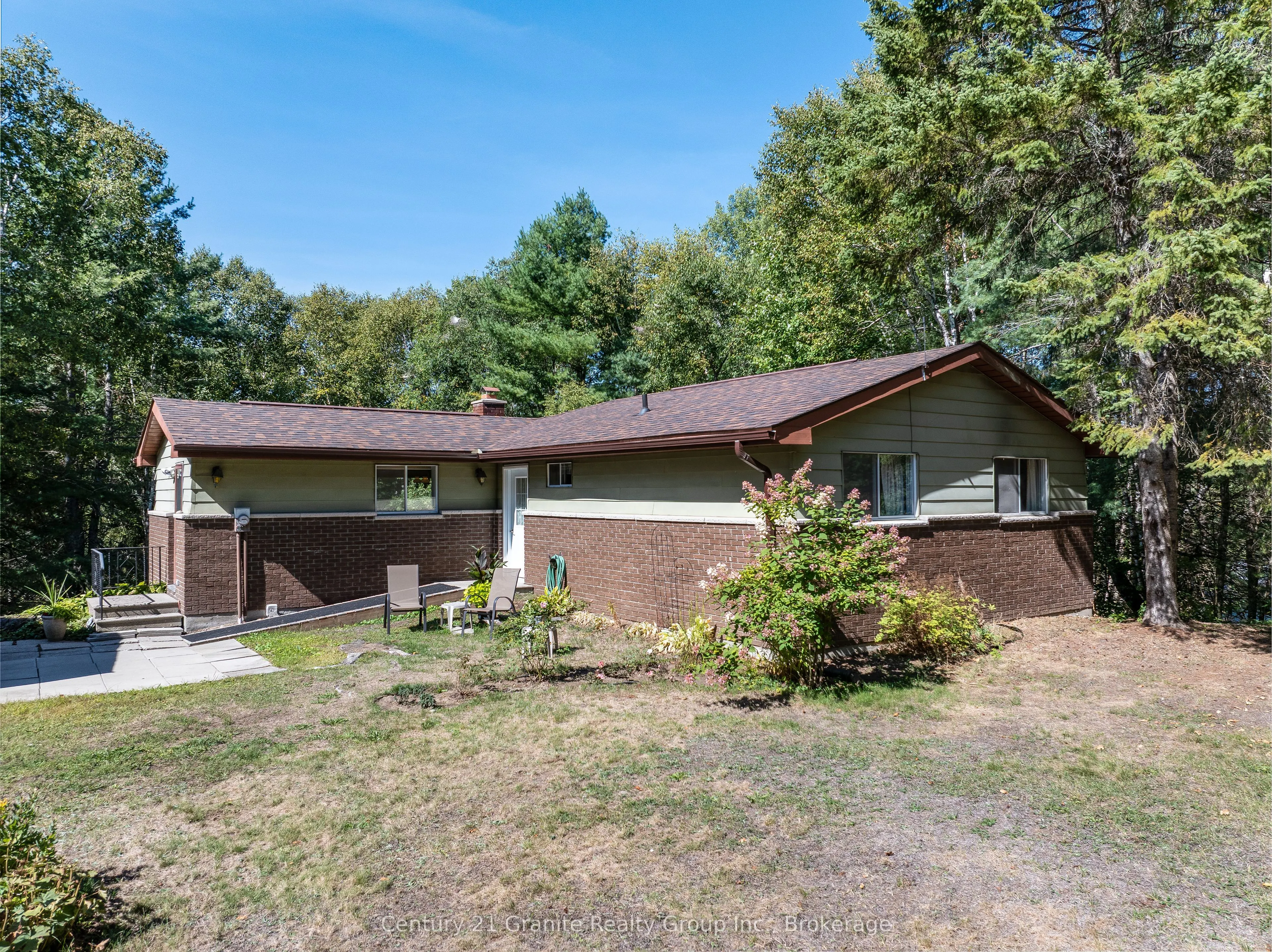 733 Bobcaygeon Road