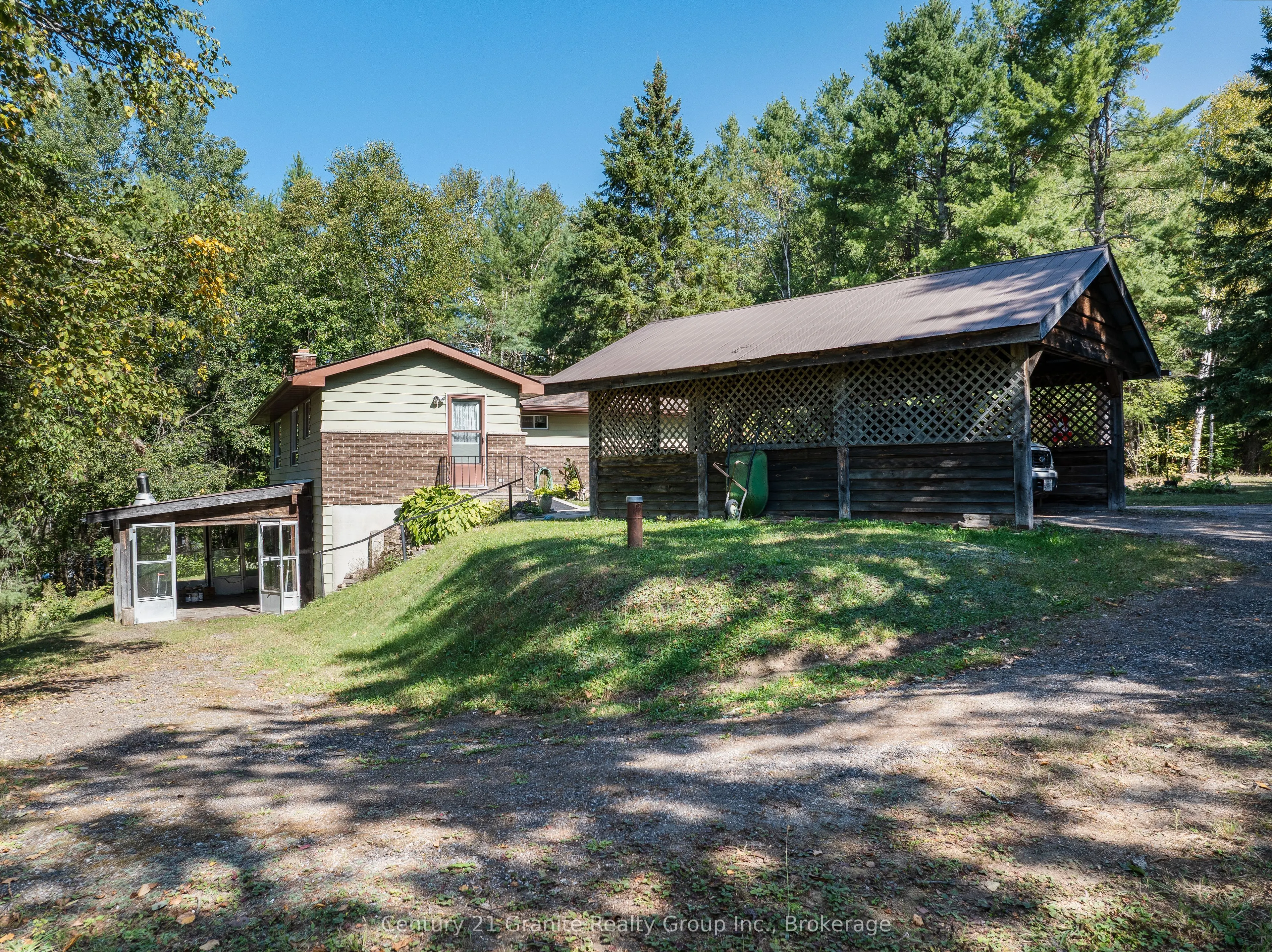 733 Bobcaygeon Road