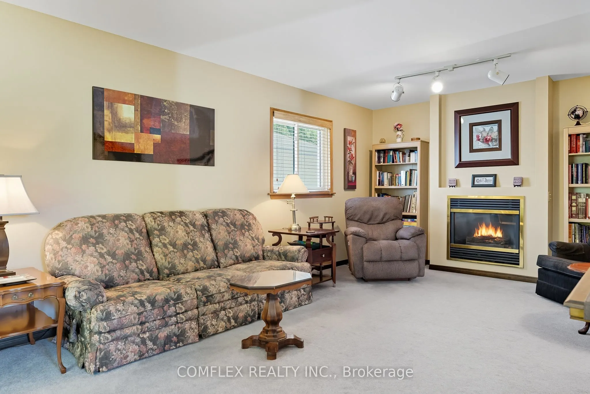 229 MIDDLEFIELD Road