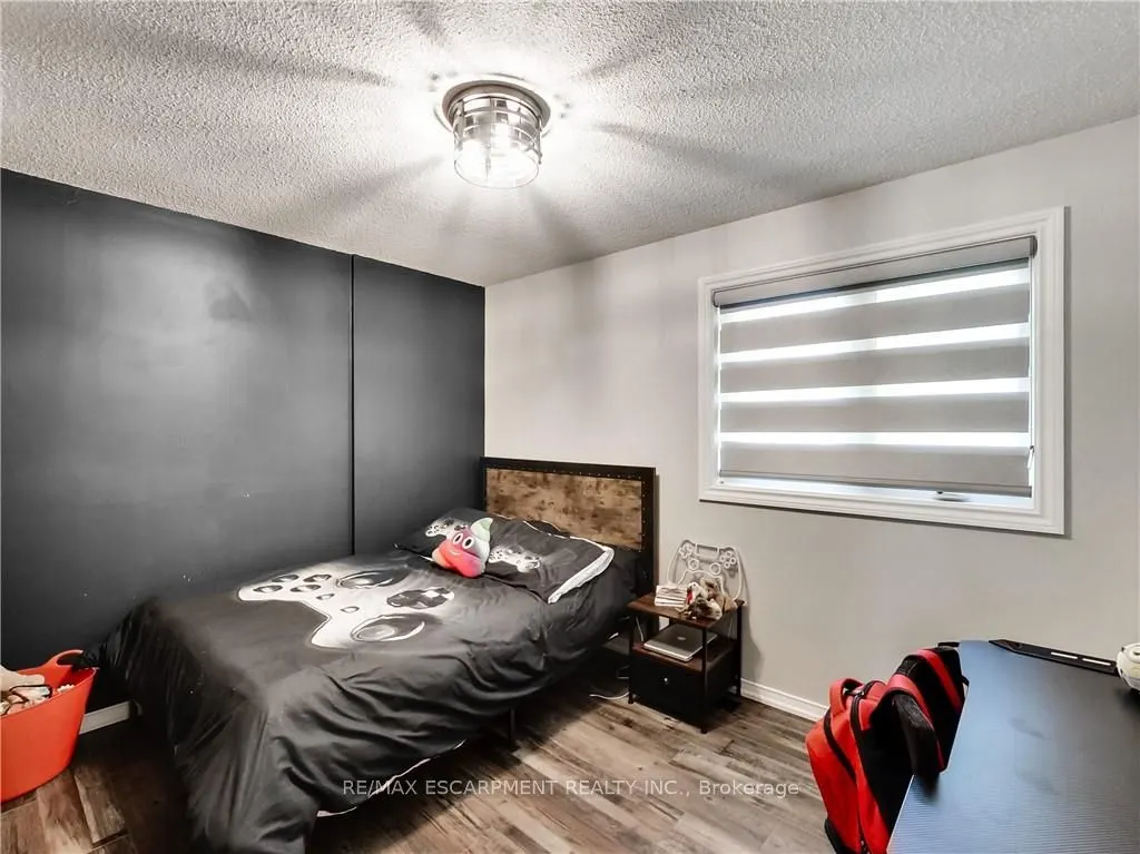 22 Hedgelawn Drive