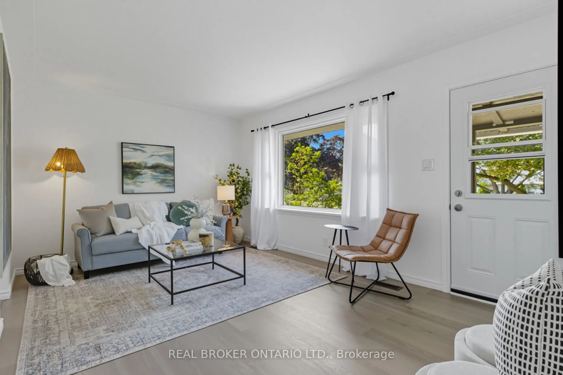 27 Broadmoor Avenue