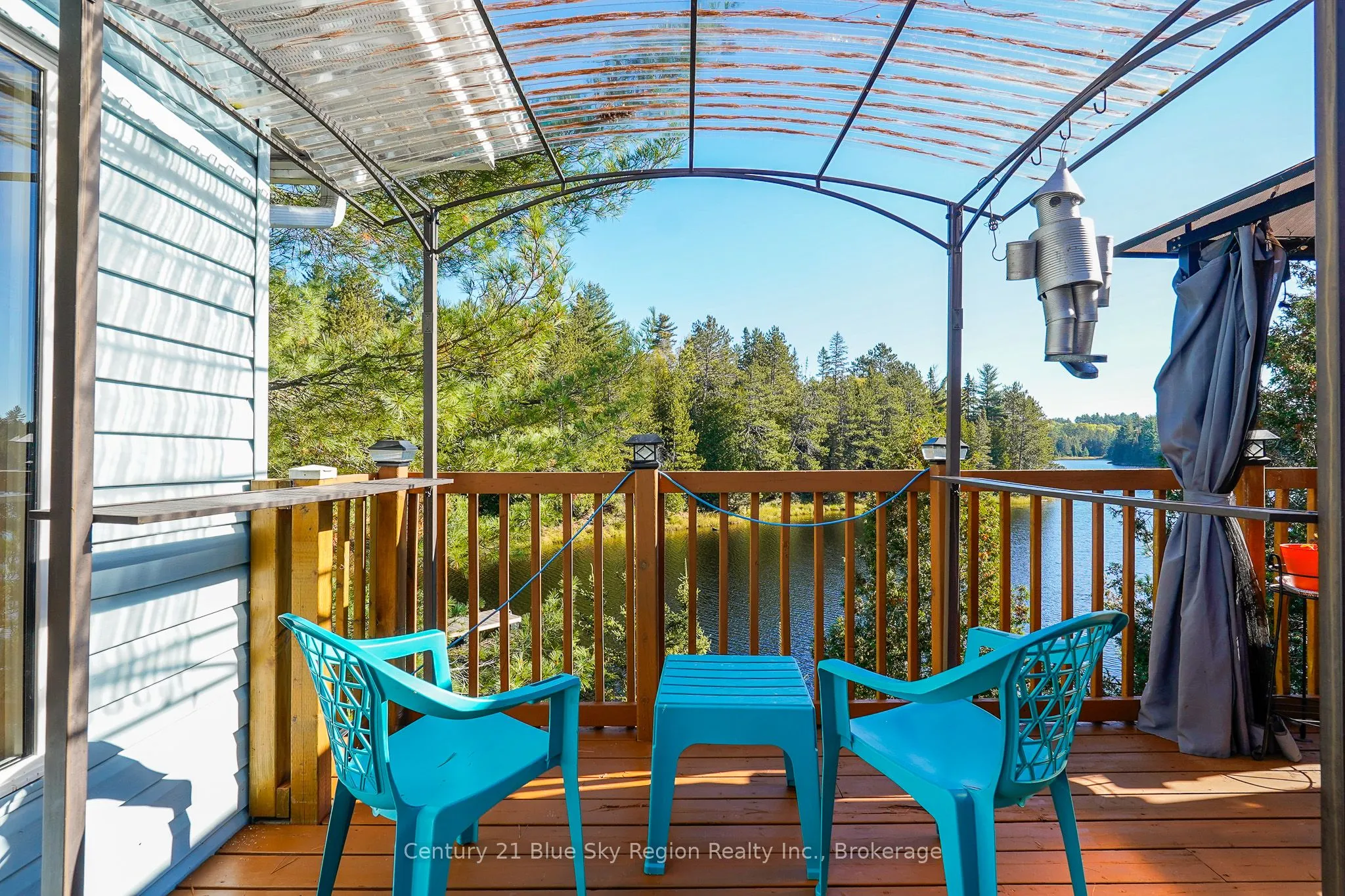 5065 Highway 11 N