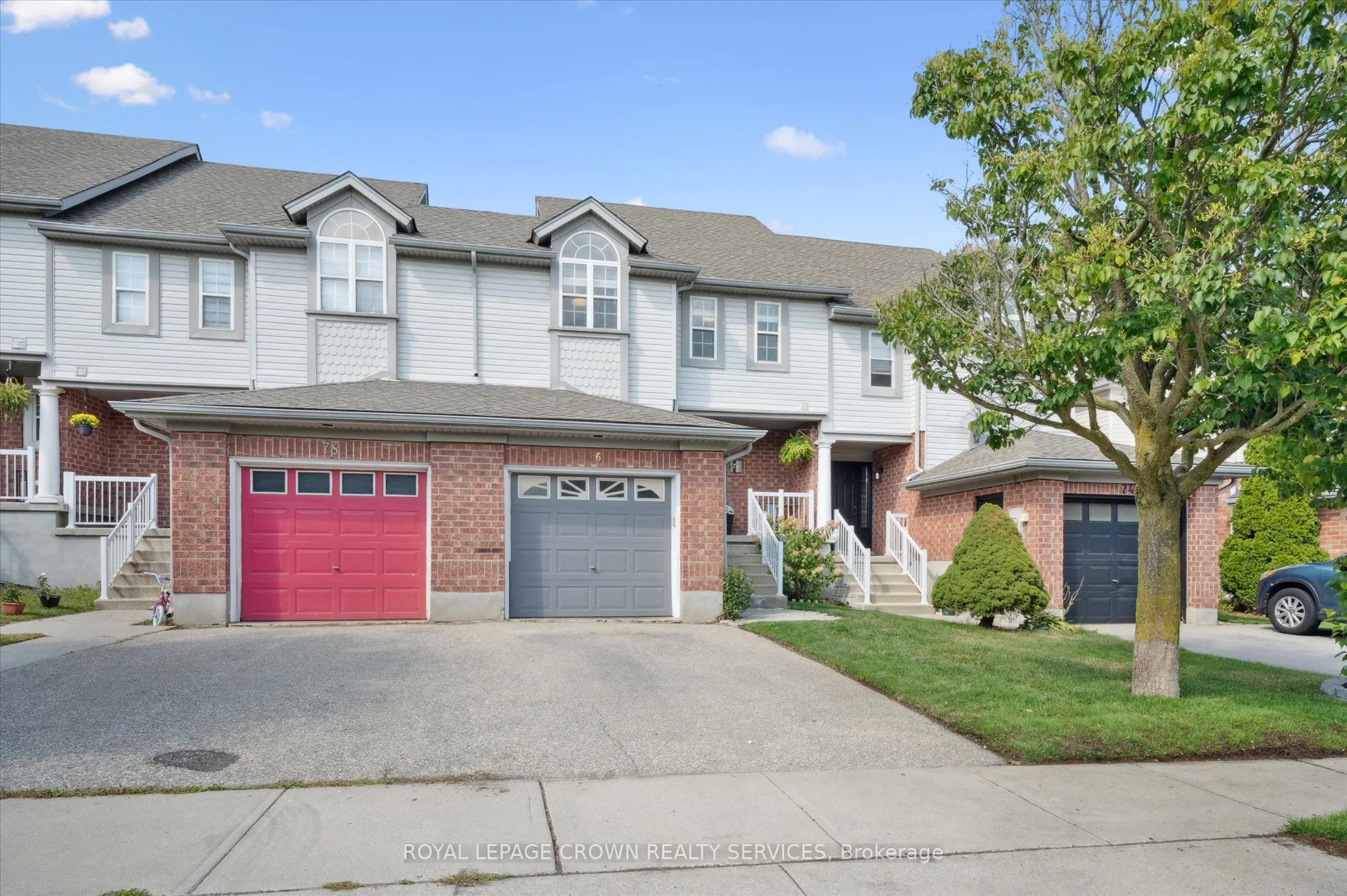 76 Elma Place