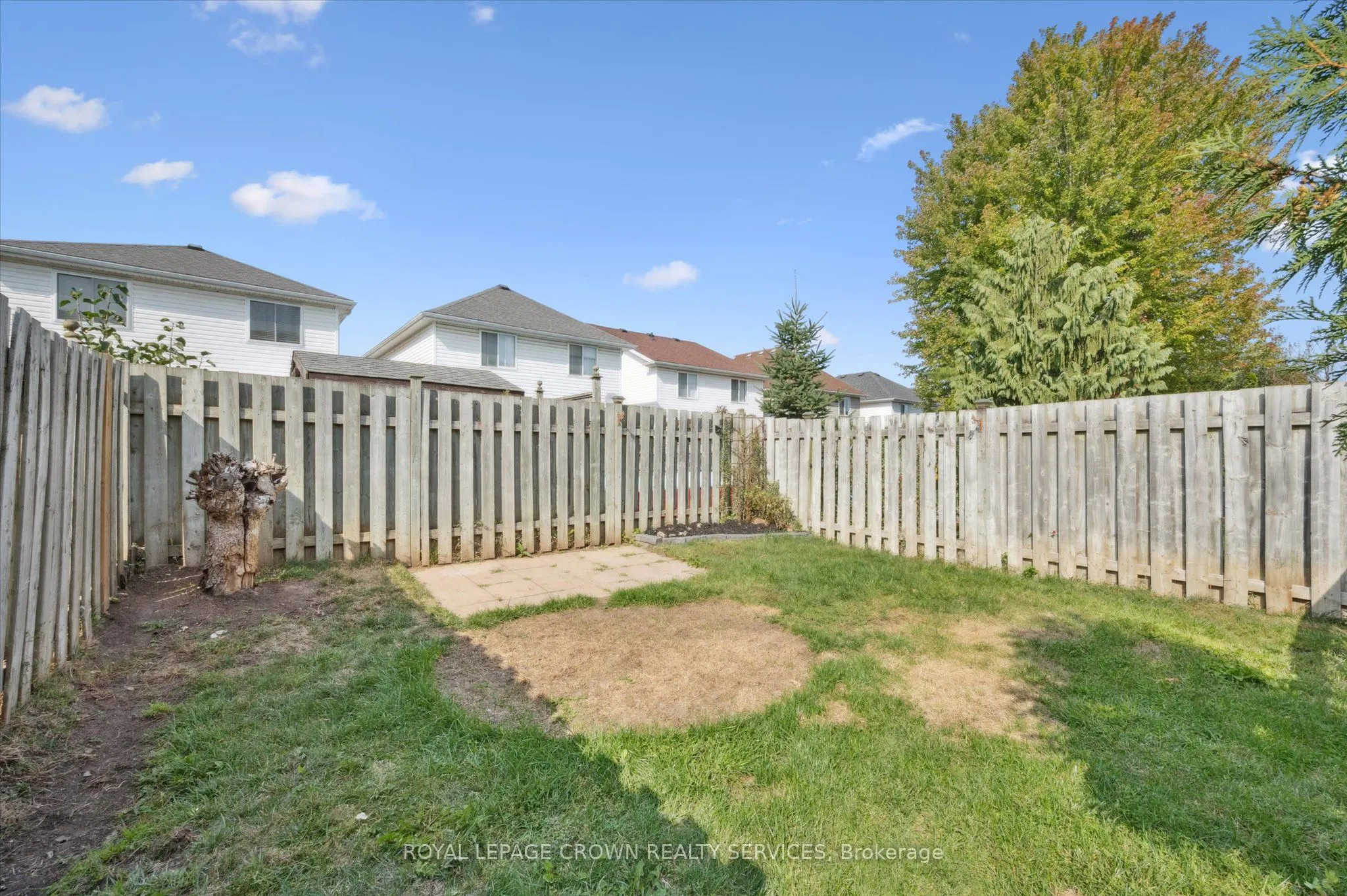 76 Elma Place