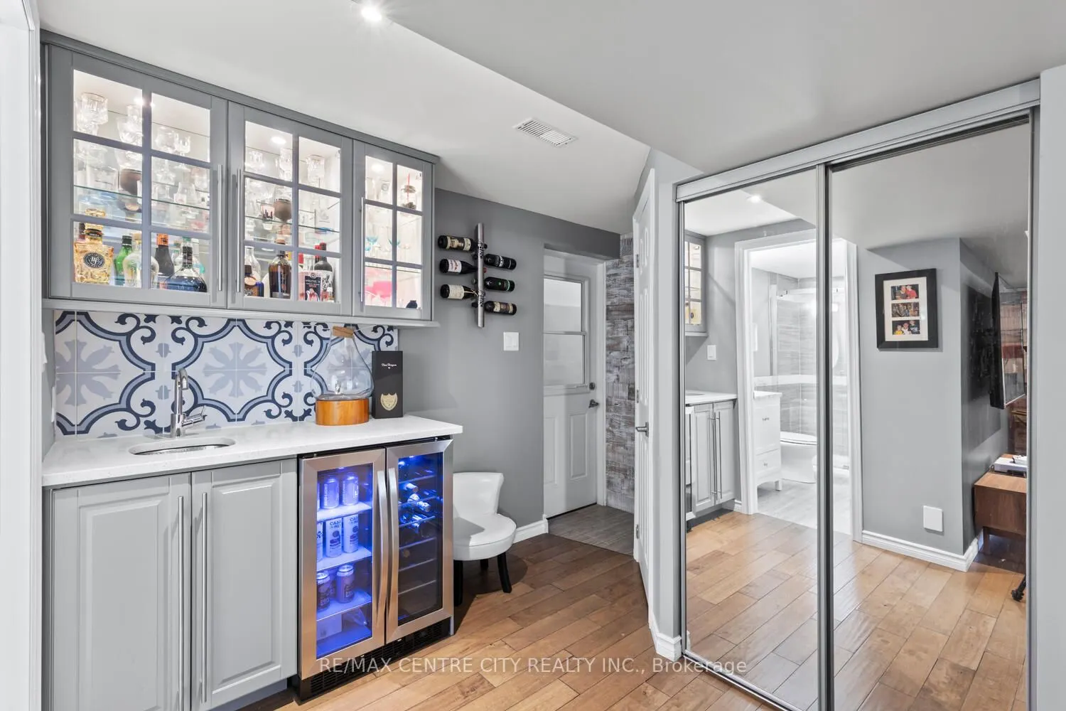 469 Belvedere Place