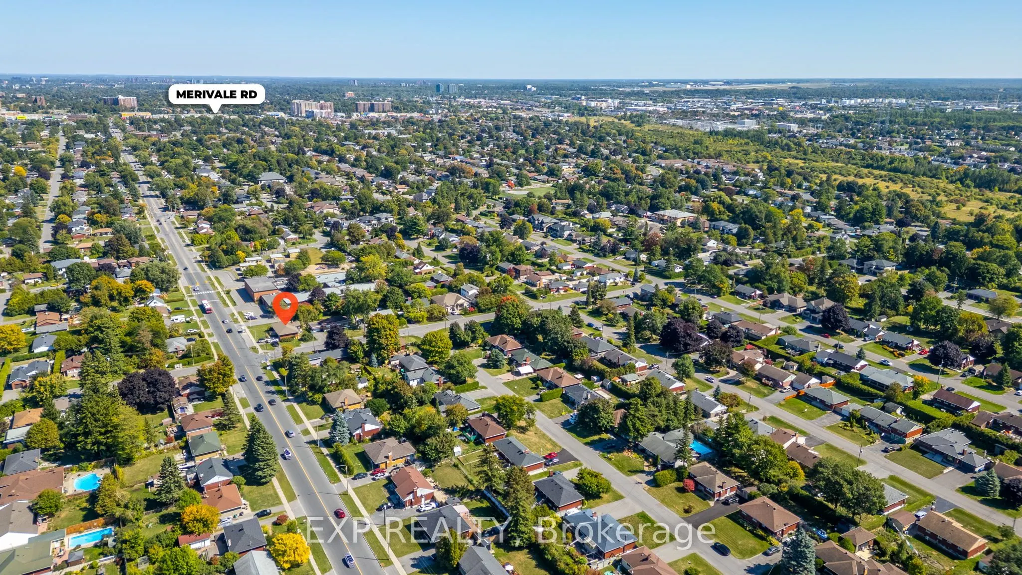 150 Meadowlands Drive W