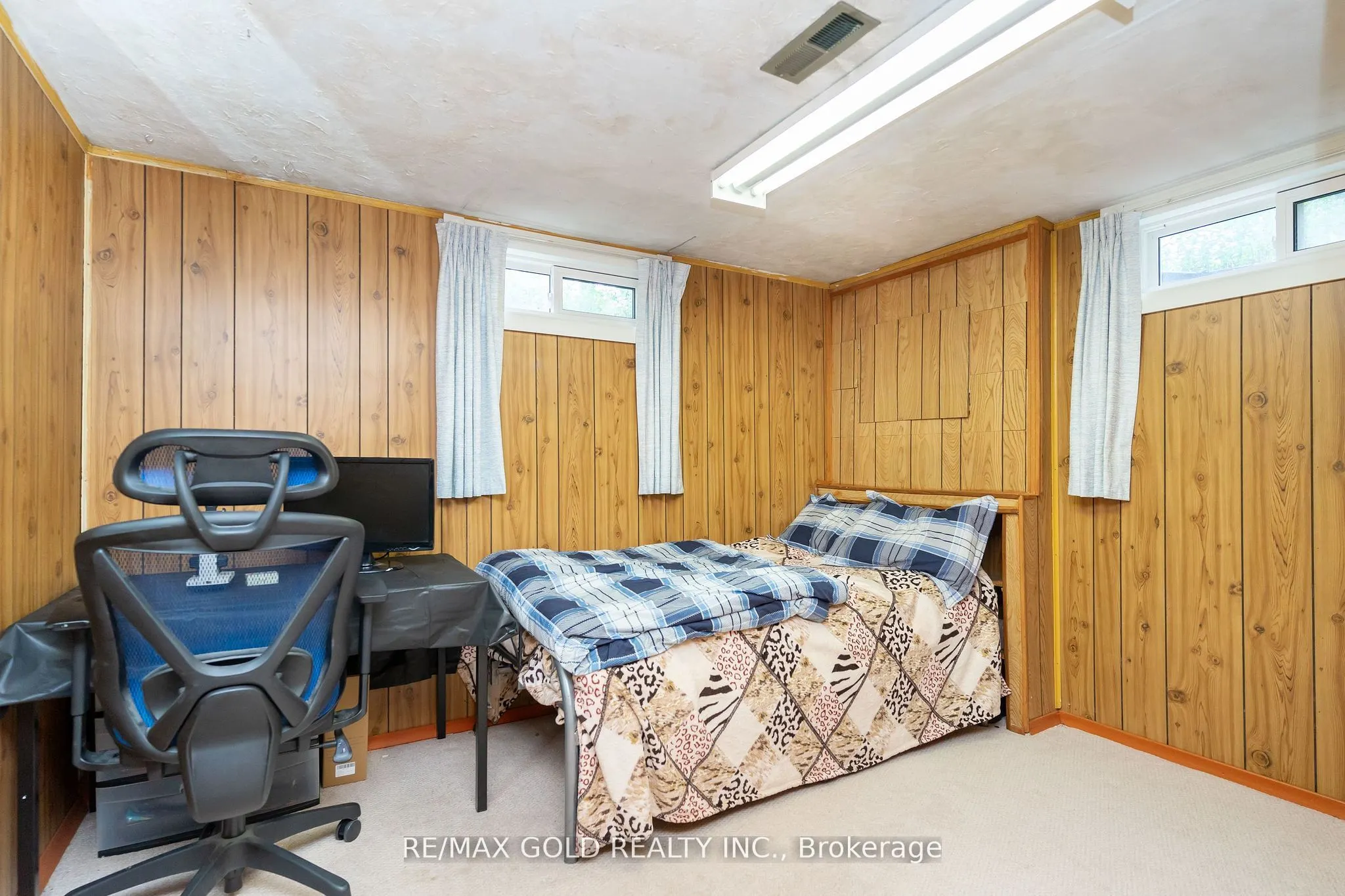 55 Ramblewood Way
