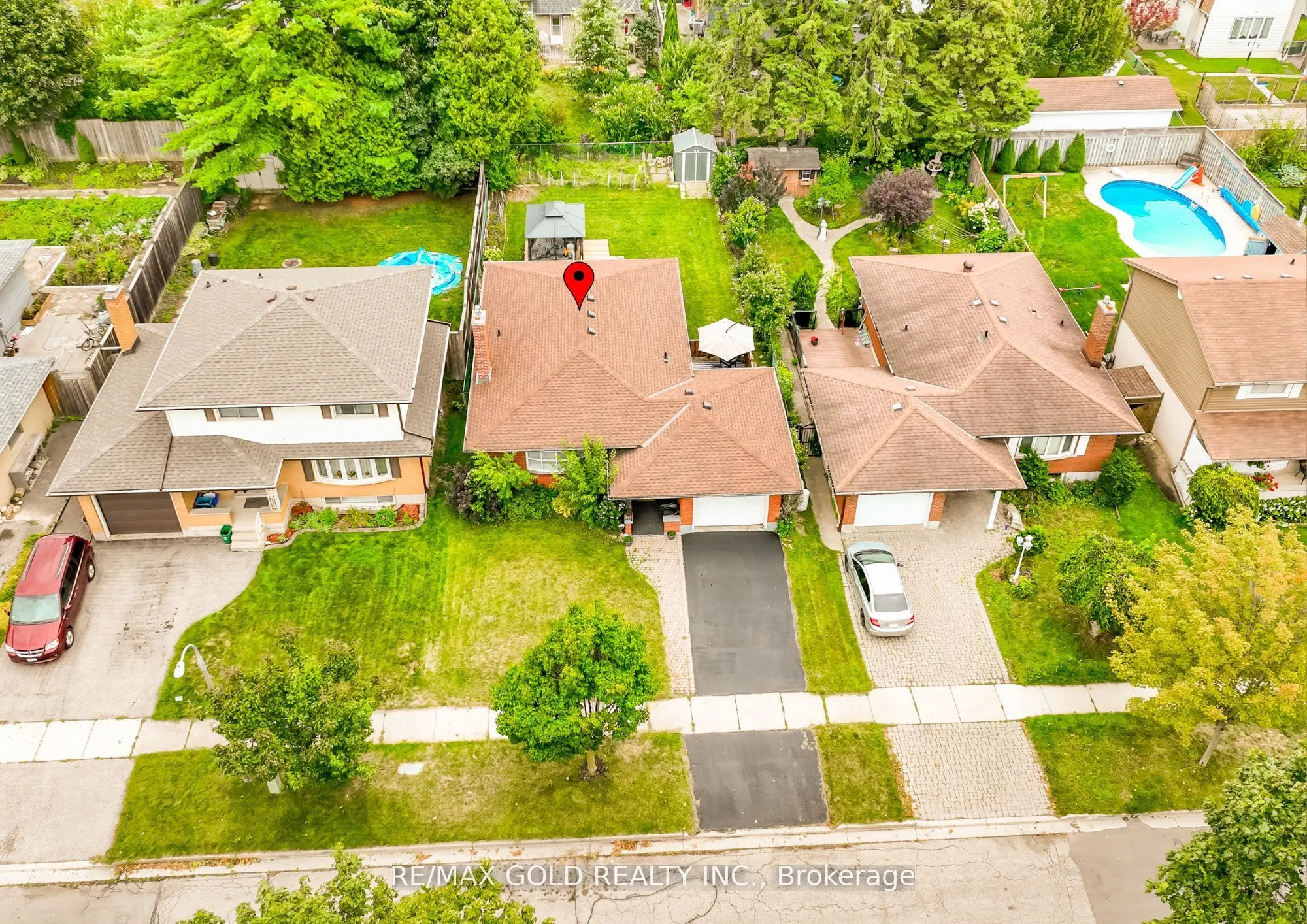 55 Ramblewood Way