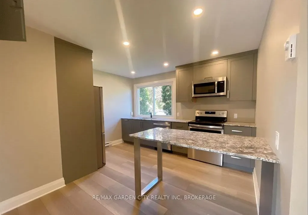 15 John Street, #4