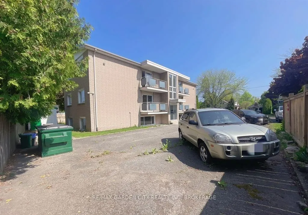 15 John Street, #4