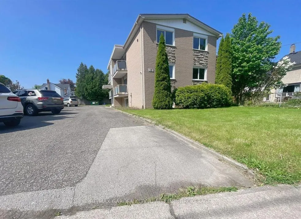 15 John Street, #4