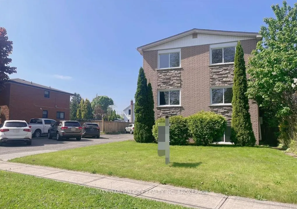 15 John Street, #4